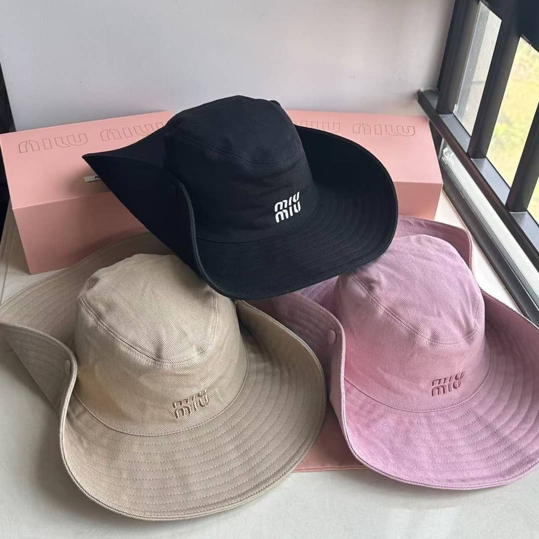 Miu Miu Kovboy Şapkası