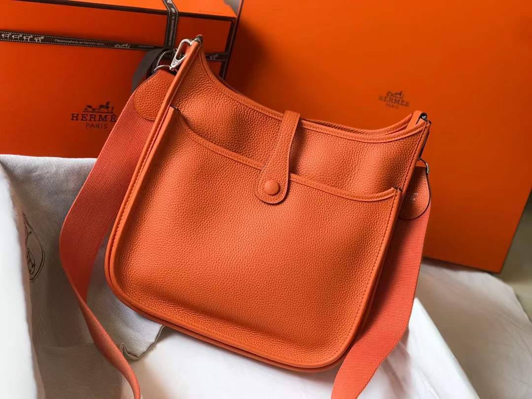 Hermes Evelyne PM 26cm Togo Deri