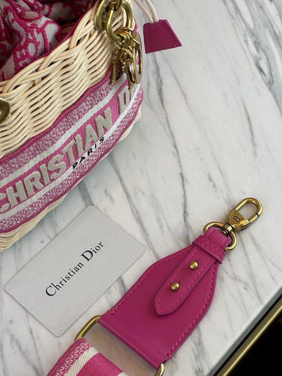 Dior Çantalar Doğal Hasır ve Tuval Dior Eğik Jakar - Glimmer of Luxury