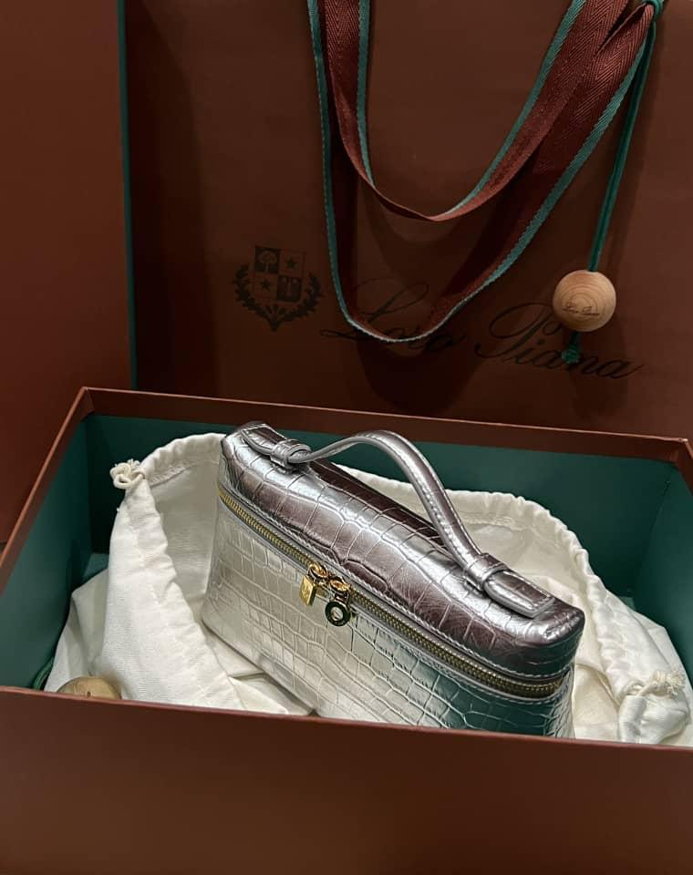 Loro Piana Ekstra Cep 19 Timsah Derisi Çanta - Glimmer of Luxury