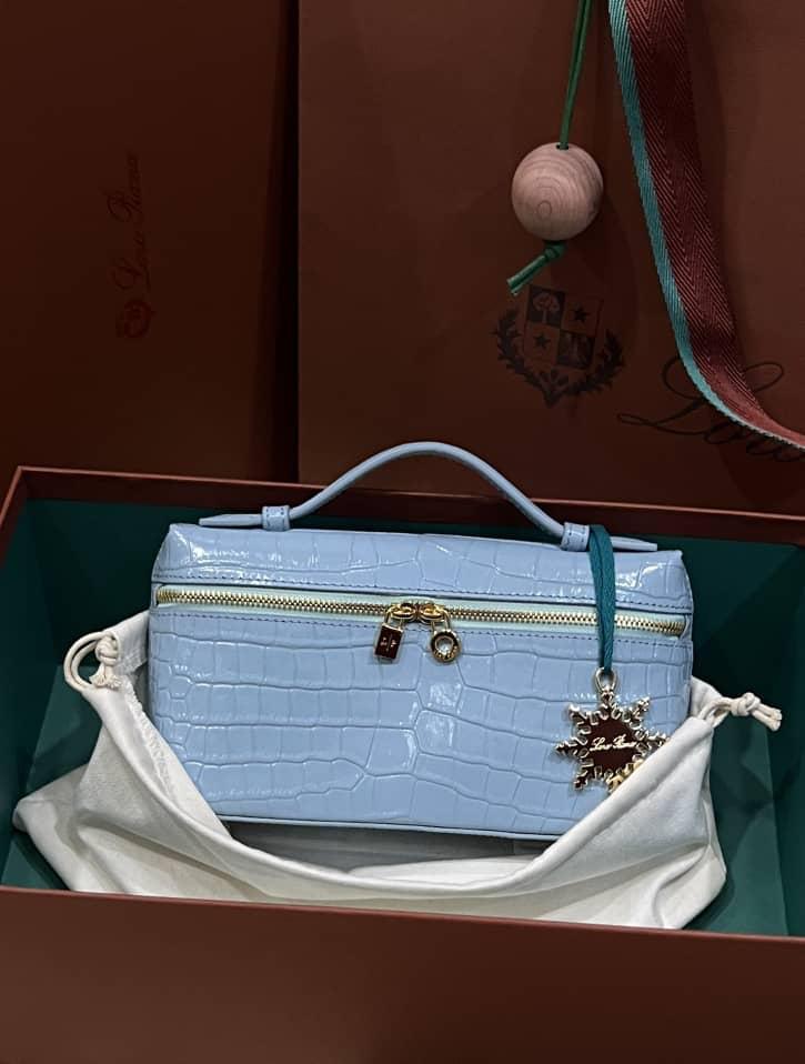 Loro Piana Ekstra Cep 19 Timsah Derisi Çanta - Glimmer of Luxury