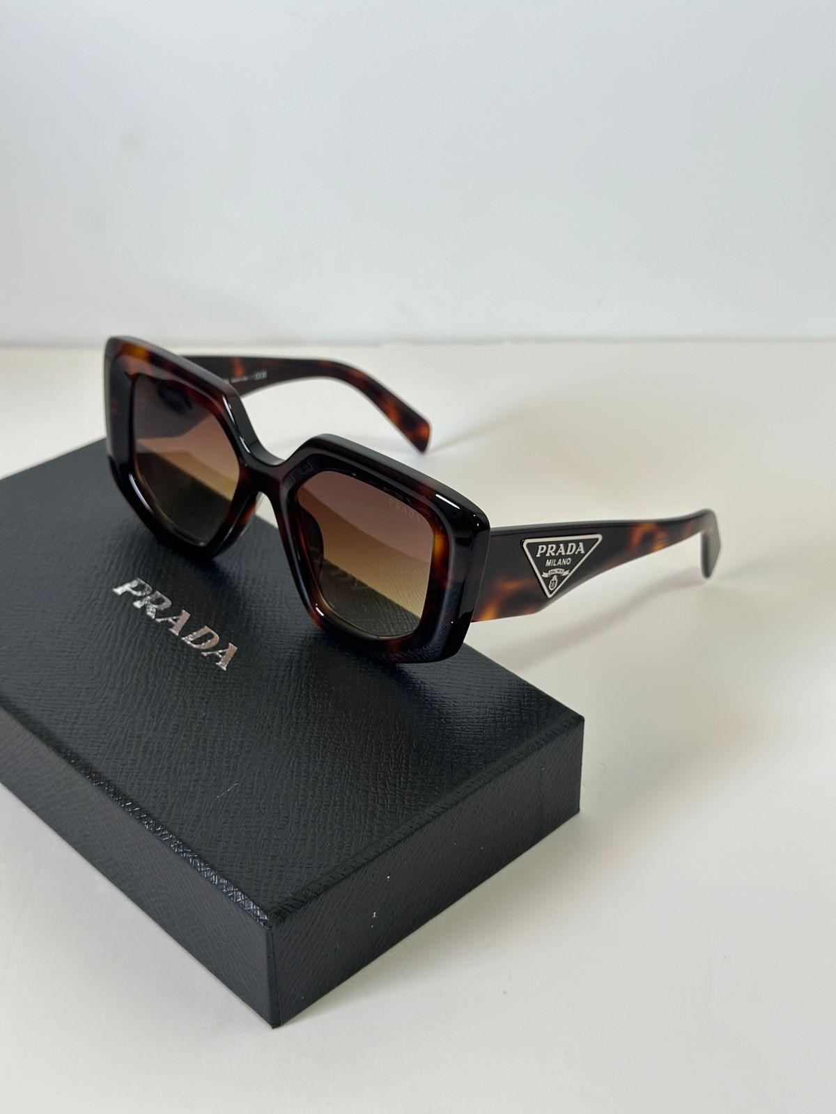 Prada Kadın PR 14ZS Güneş Gözlüğü - Glimmer of Luxury