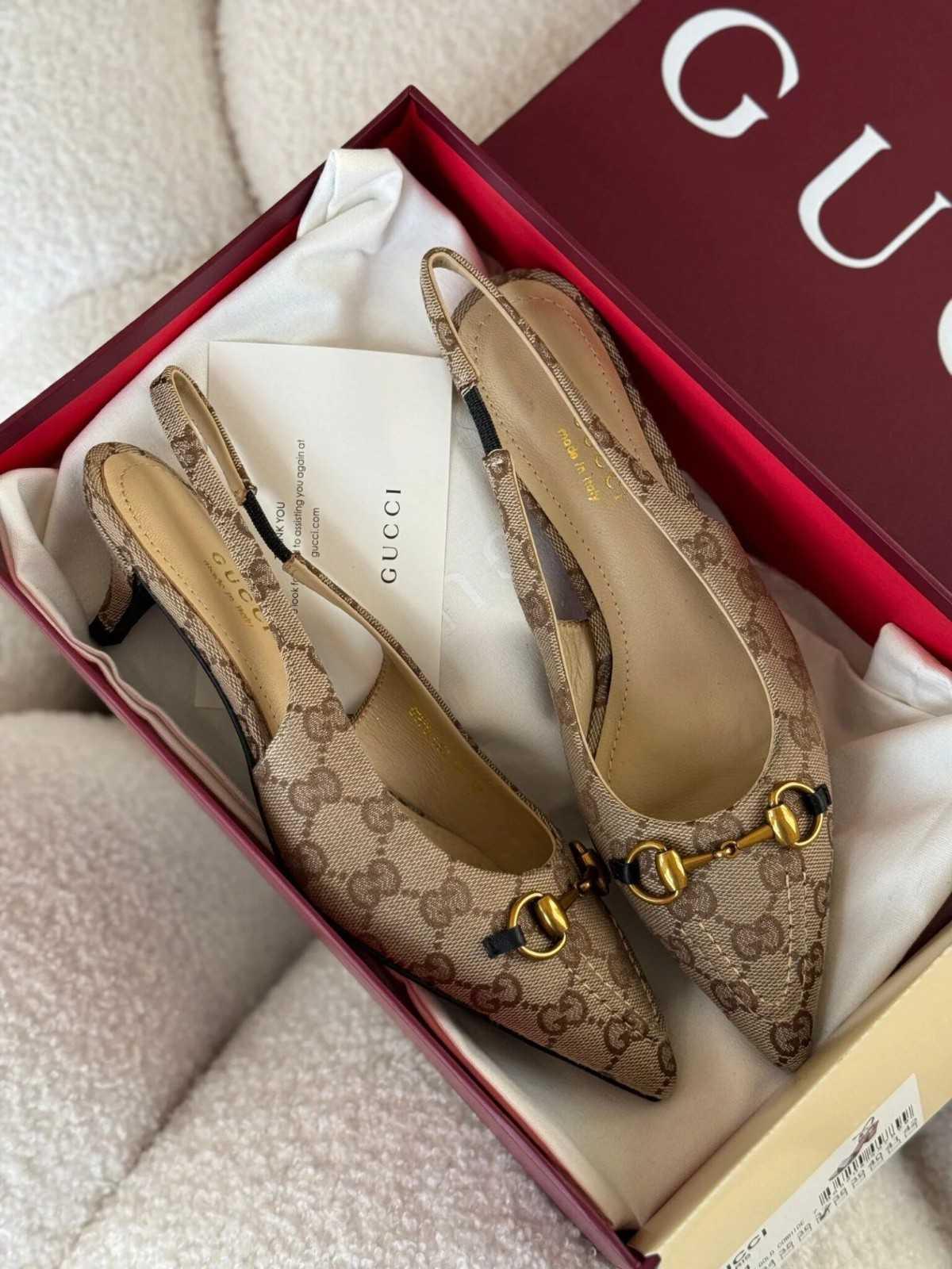 Gucci Kadın Horsebit Slingback Bale Ayakkabısı - Glimmer of Luxury
