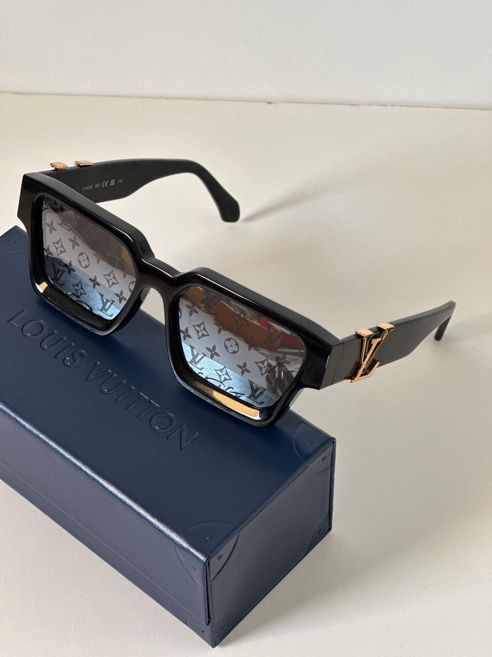 Louis Vuitton Şık Kare Güneş Gözlüğü - Glimmer of Luxury