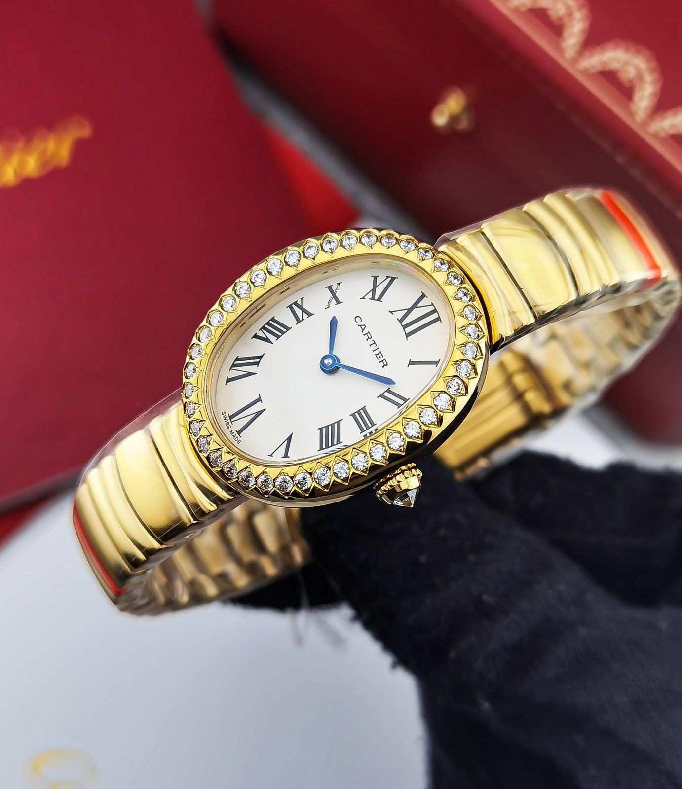 Cartier Baignoire Saat Altın Pırlanta Kasa