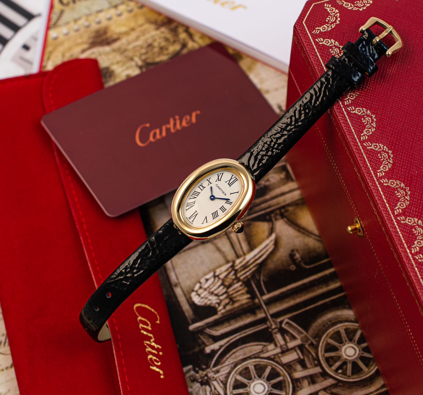 Cartier Baignoire Leather Strap Watch