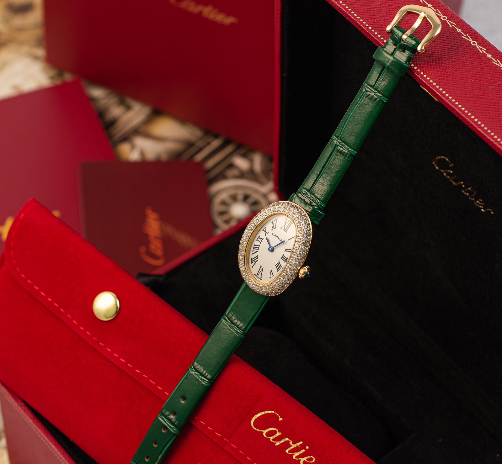 Cartier Baignoire Leather Strap Watch