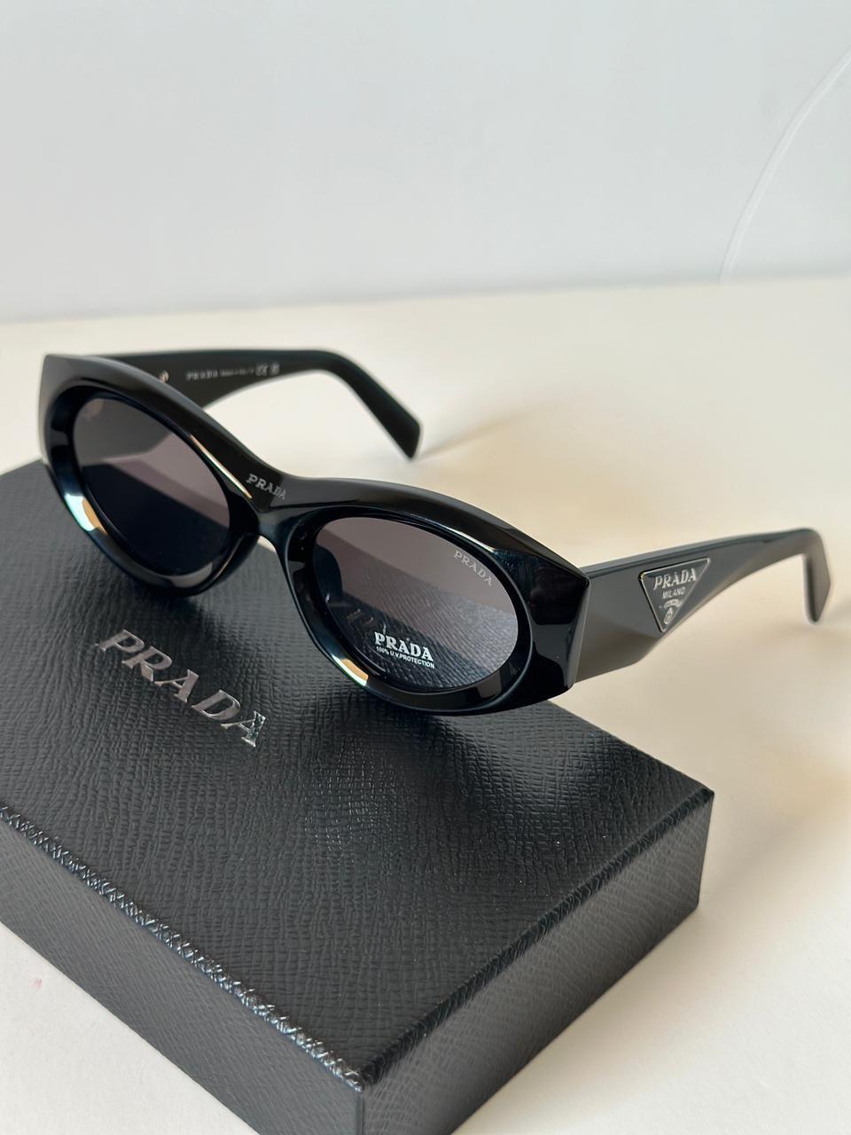 Prada Kadın PR 20ZS Güneş Gözlüğü - Glimmer of Luxury