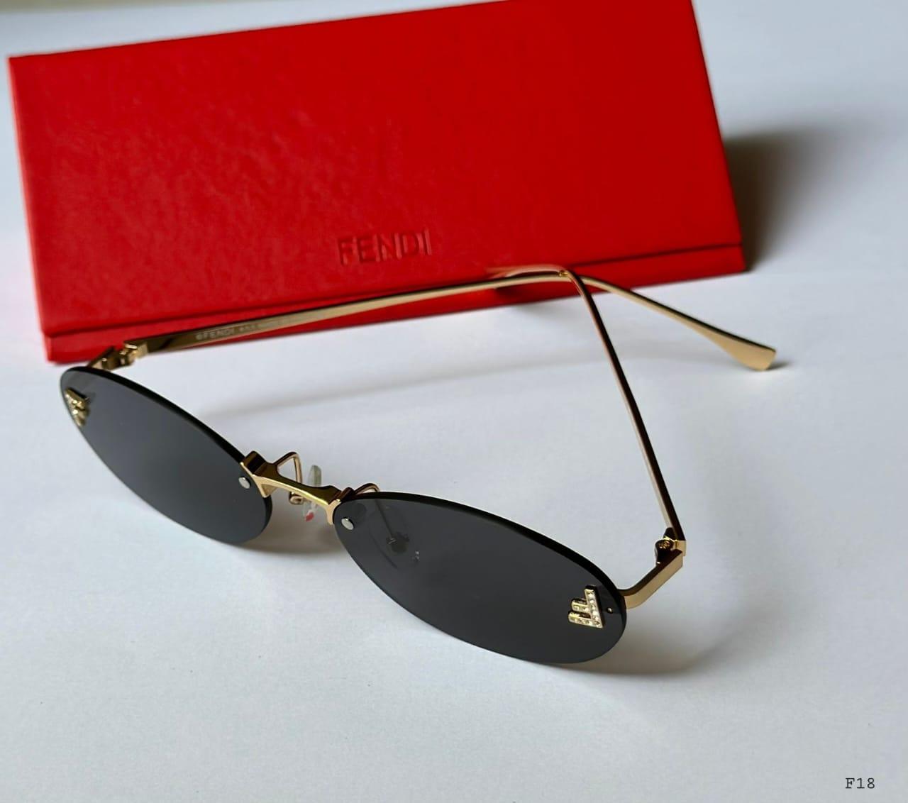 Fendi FIRST FE 4075US 30S Oval Güneş Gözlüğü - Glimmer of Luxury