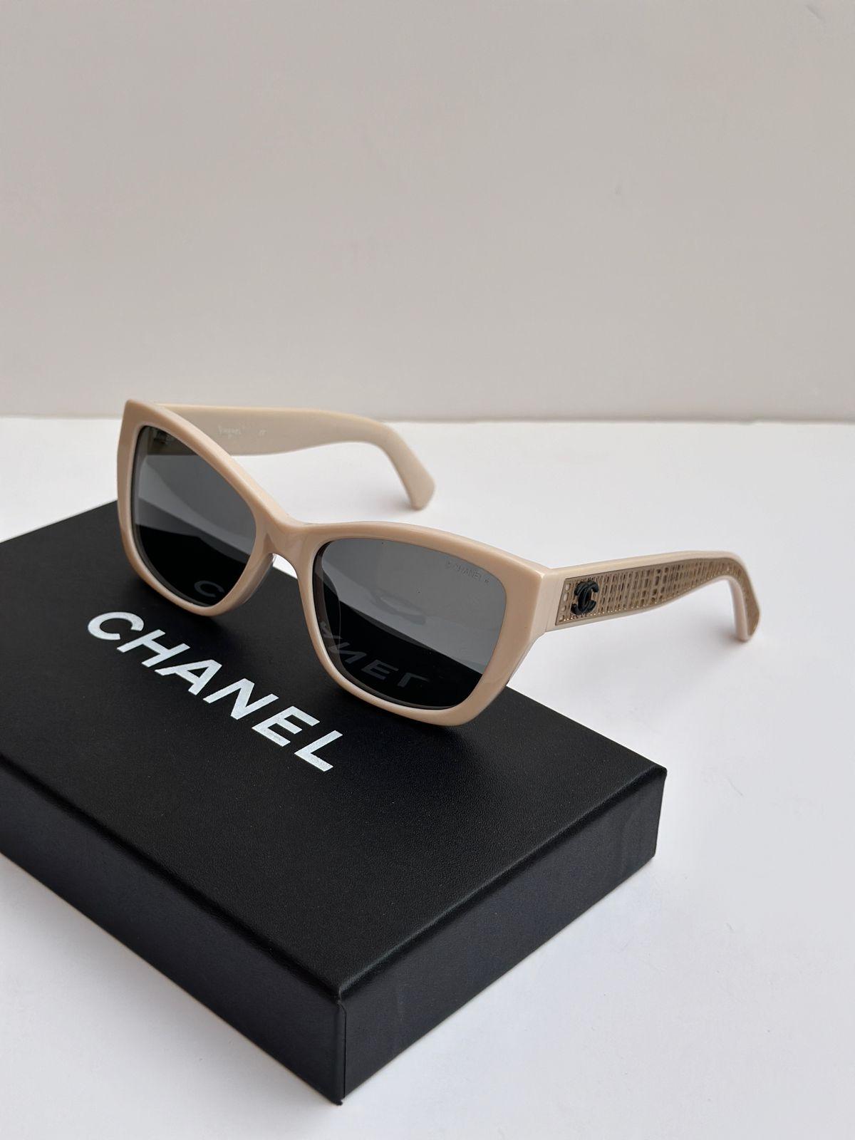 Chanel İrlandalı Şık Kelebek Güneş Gözlüğü - Glimmer of Luxury