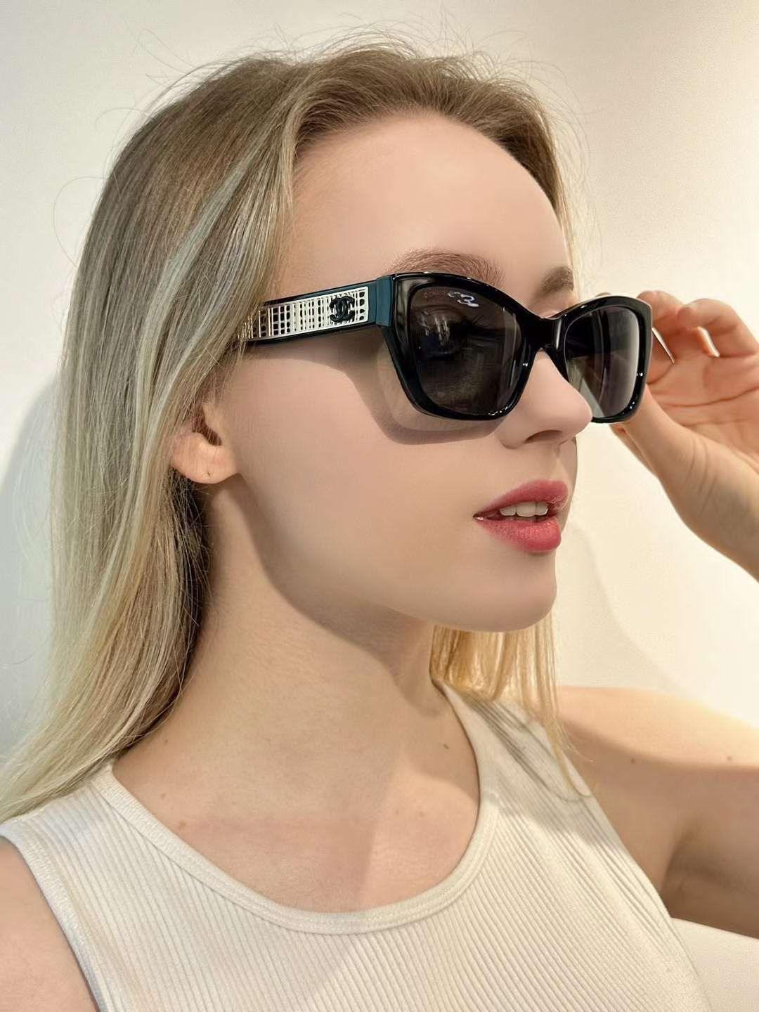 Chanel İrlandalı Şık Kelebek Güneş Gözlüğü - Glimmer of Luxury