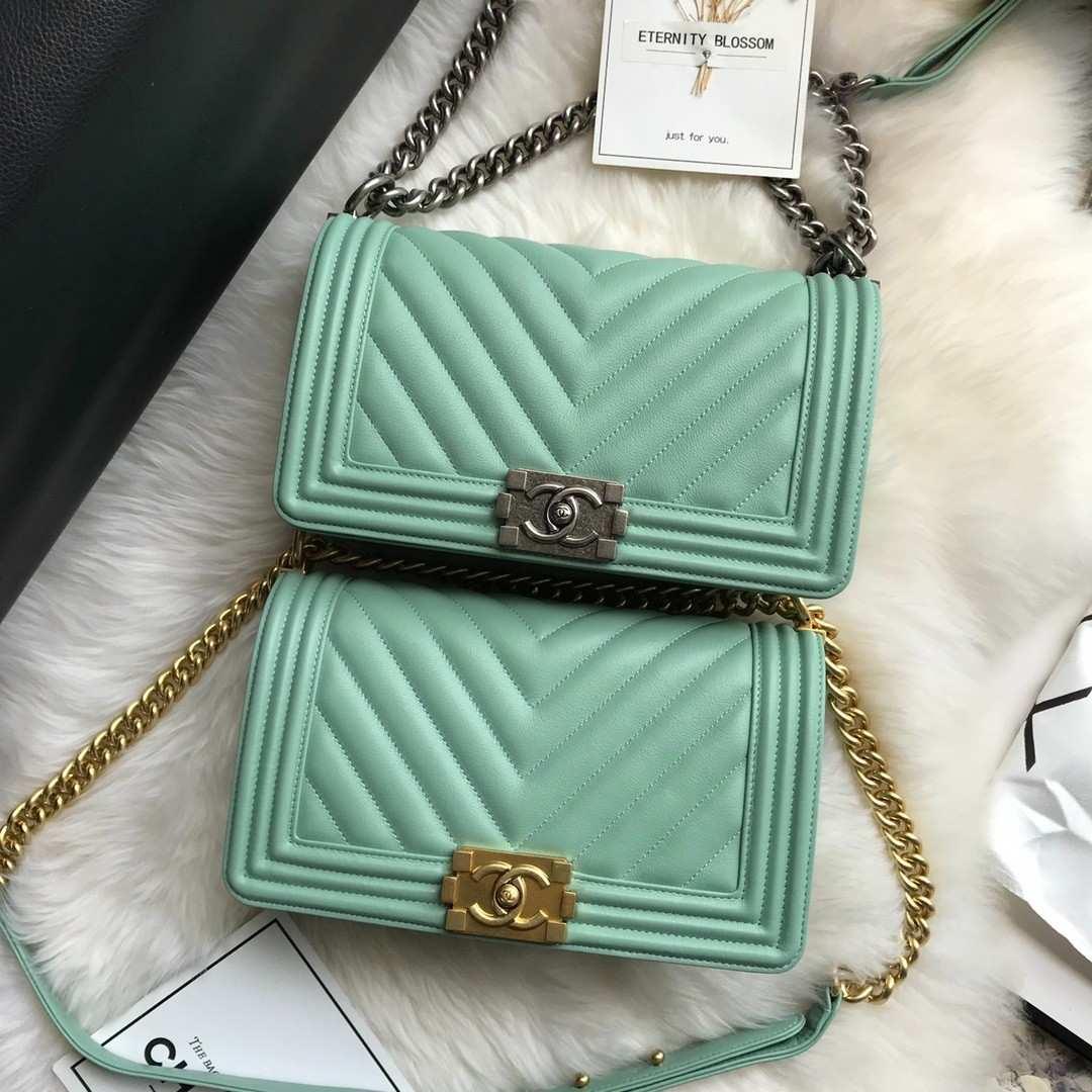 Chanel Leboy Havyar Deri Çantalar 25cm Çoklu Model - Glimmer of Luxury