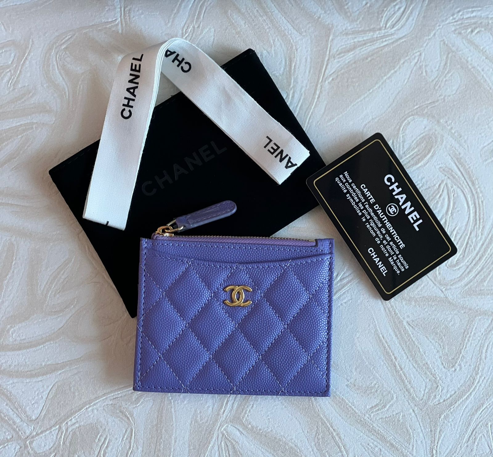 Chanel Classic Caviar Quilted CC Zippered Card Holder