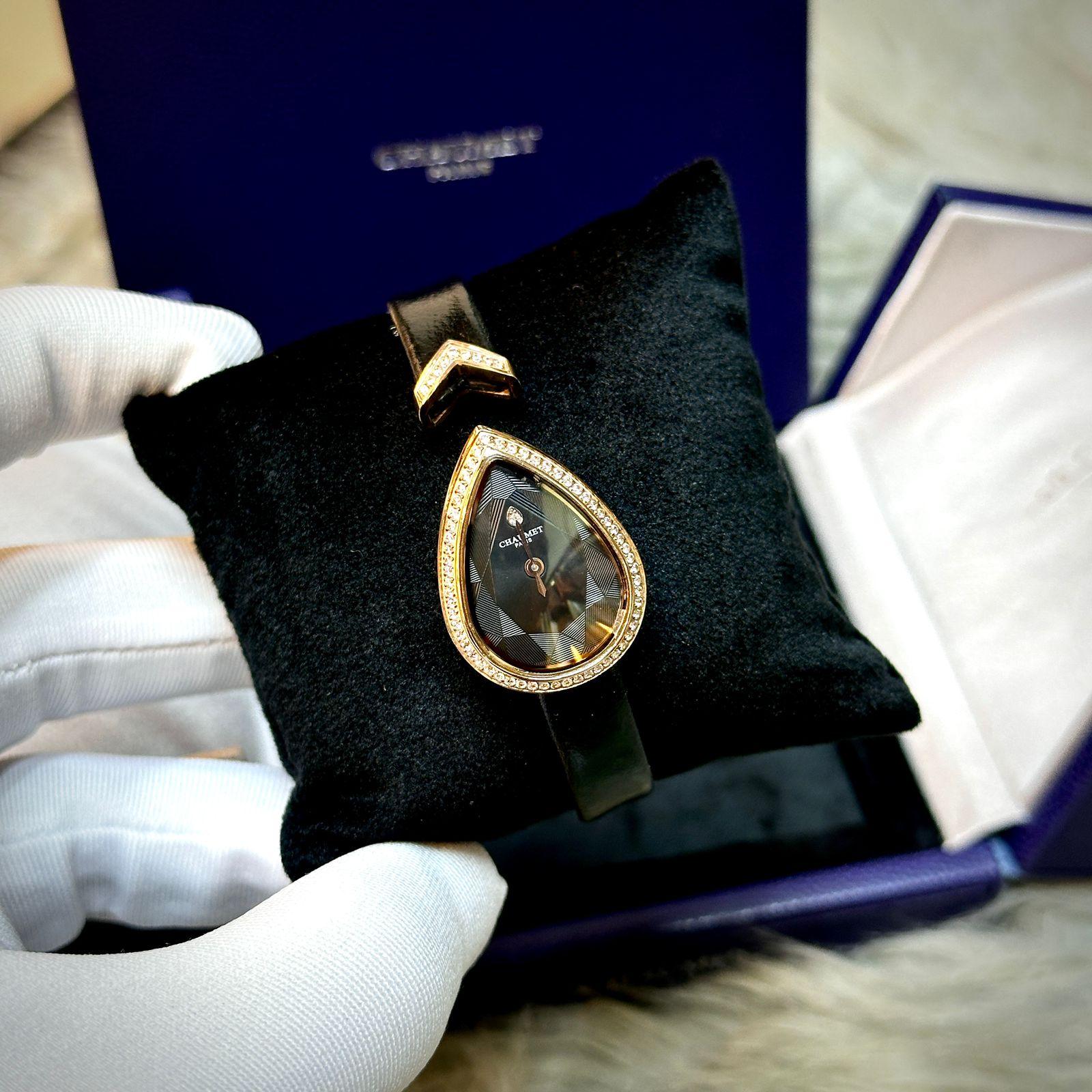 Chaumet Joséphine Aigrette Saat - Glimmer of Luxury