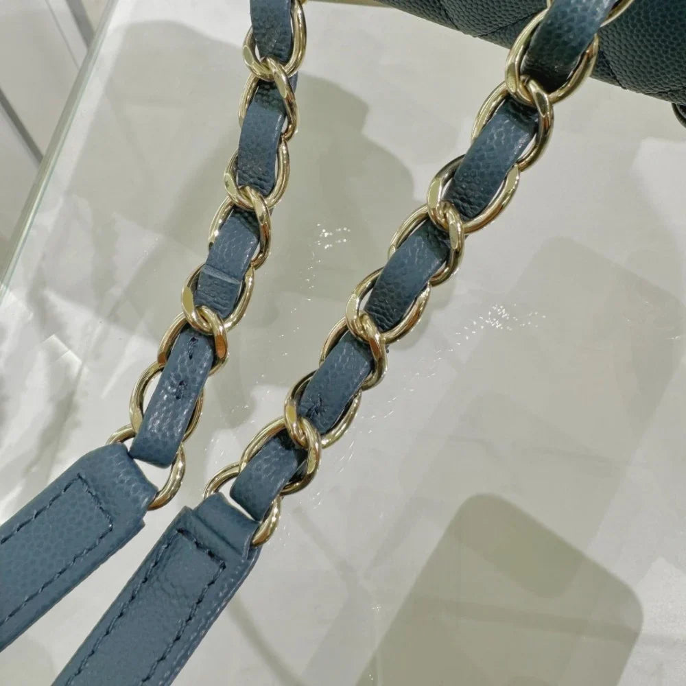 Chanel Mavi Havyar Deri Sırt Çantası - Glimmer of Luxury