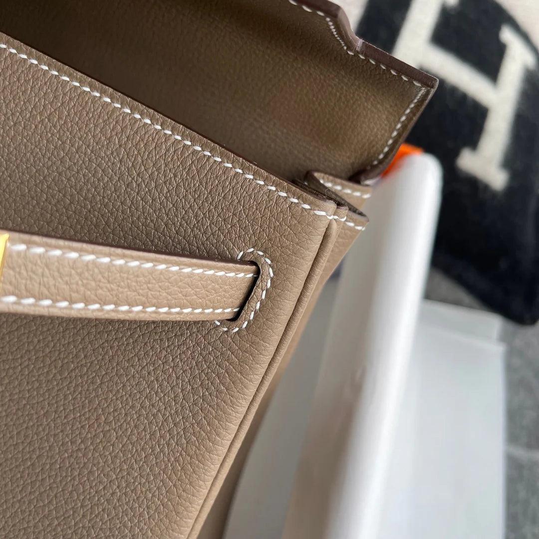 Hermès Kelly 25 Altın Donanımlı Togo Deri̇ Etoupe (Ghw) - Glimmer of Luxury