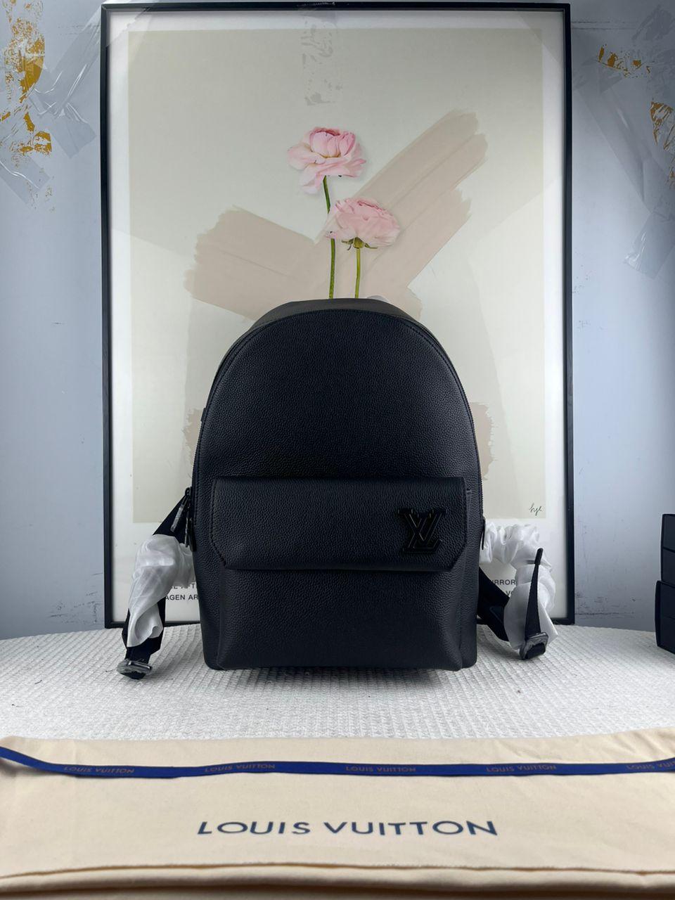 Louis Vuitton Takeoff Sırt Çantası - Glimmer of Luxury