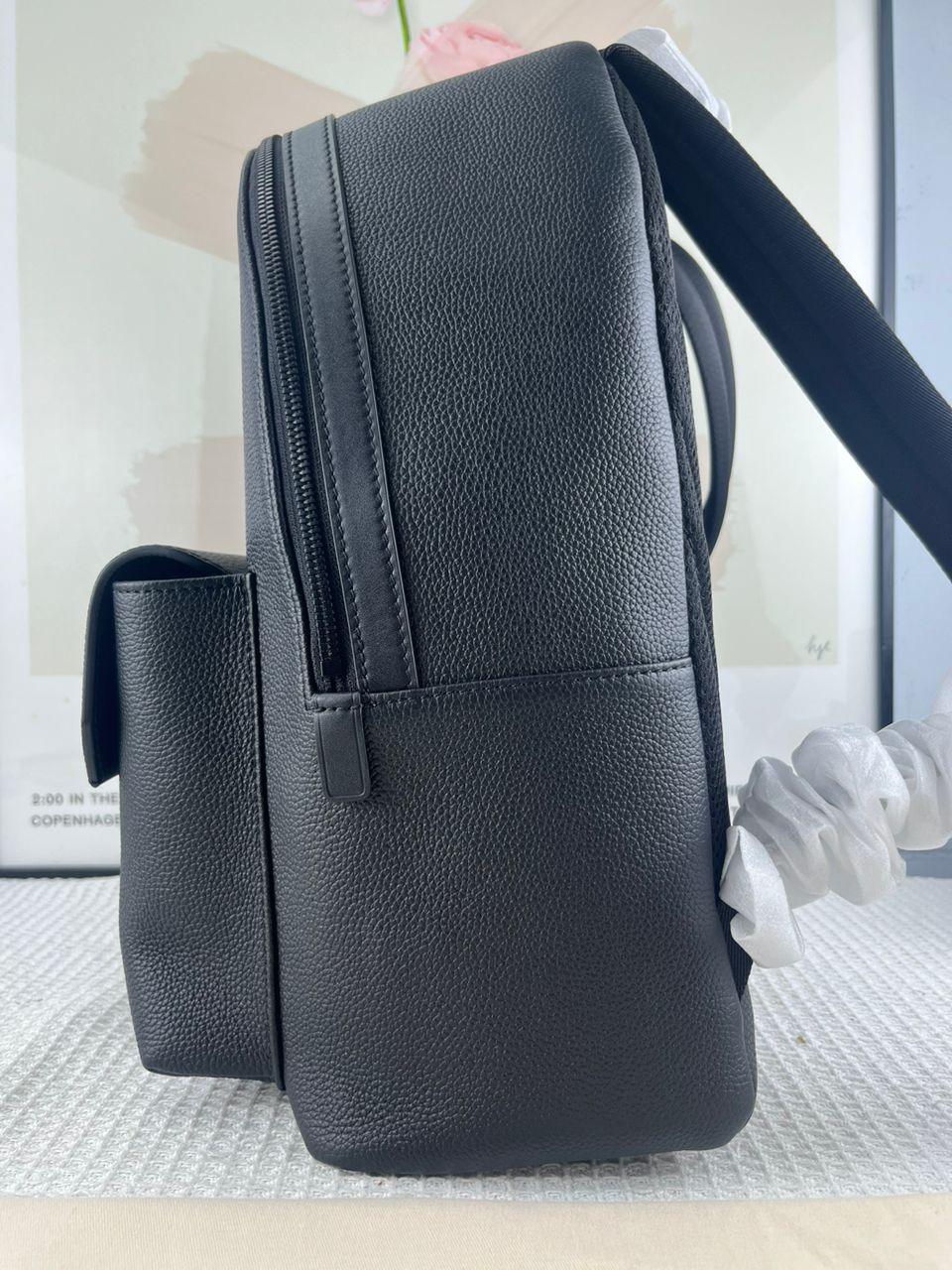 Louis Vuitton Takeoff Sırt Çantası - Glimmer of Luxury