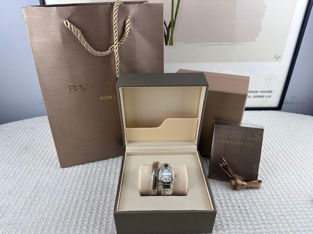 Bvlgari Paslanmaz Çelik ve Pırlanta Serpenti Saat - Glimmer of Luxury