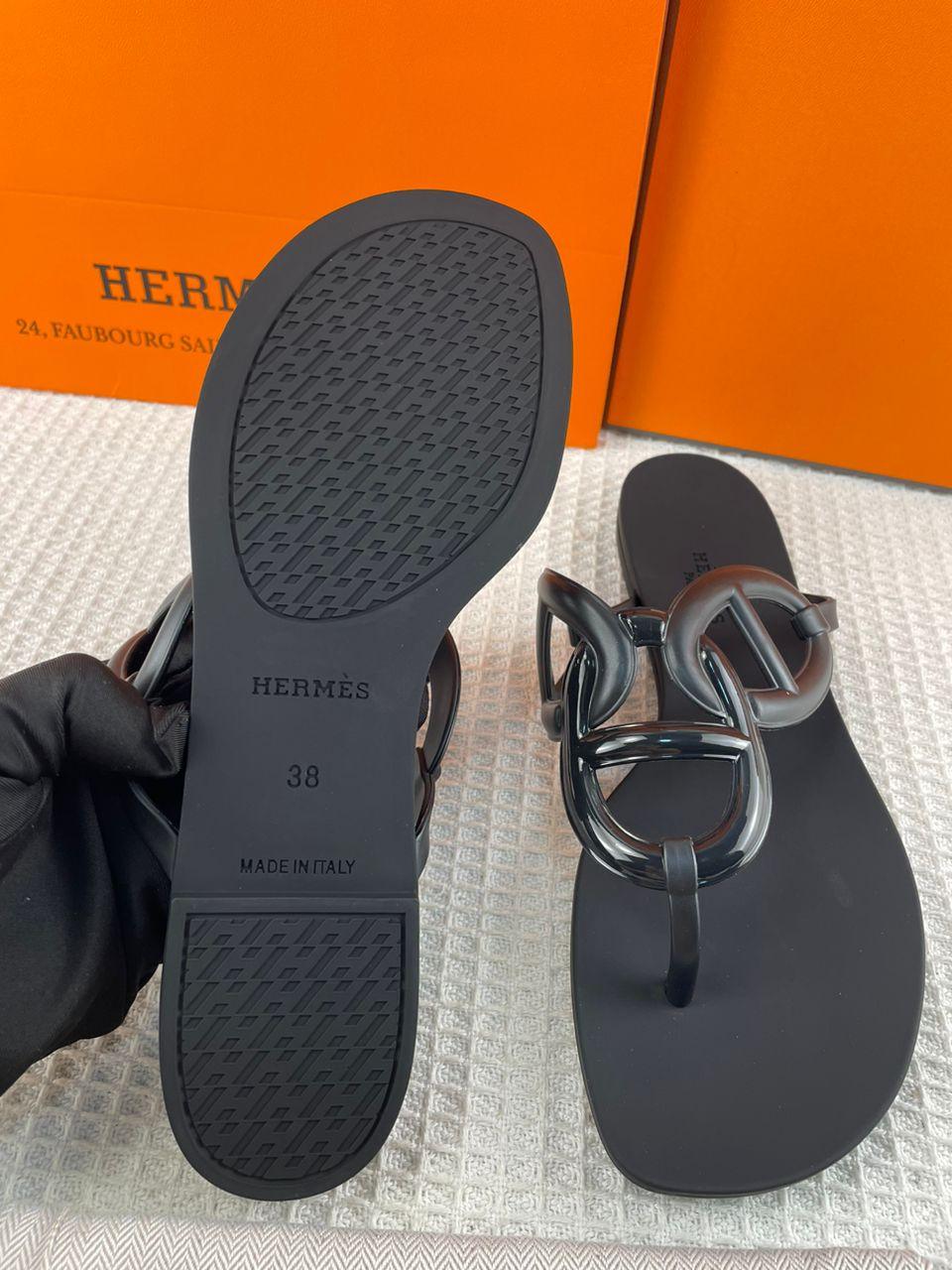 Hermès Egerie Sandalet Siyah - Glimmer of Luxury