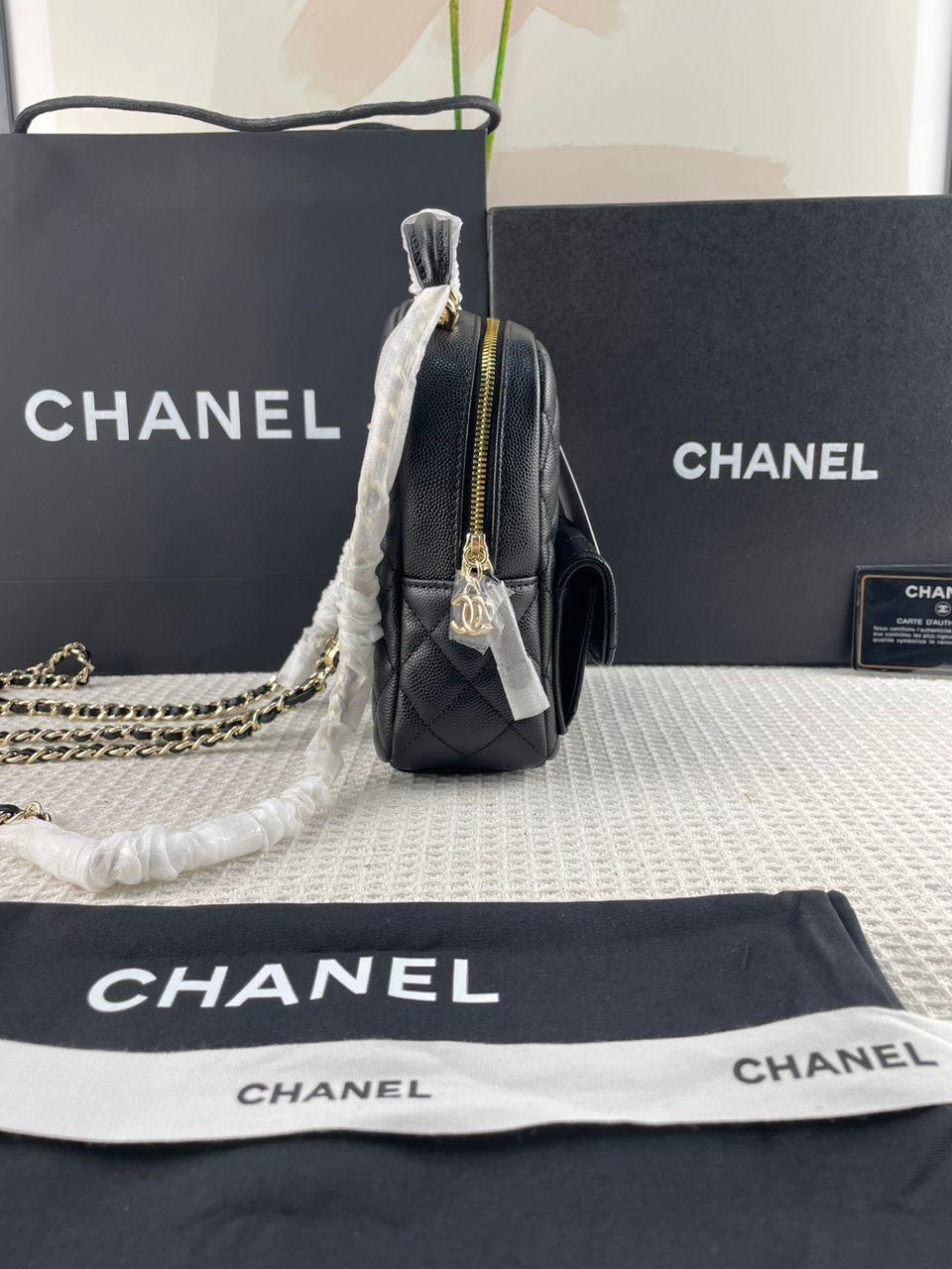 Chanel Kapitone Küçük CC Günlük Sırt Çantası Siyah Havyar Açık Altın Donanım - Glimmer of Luxury