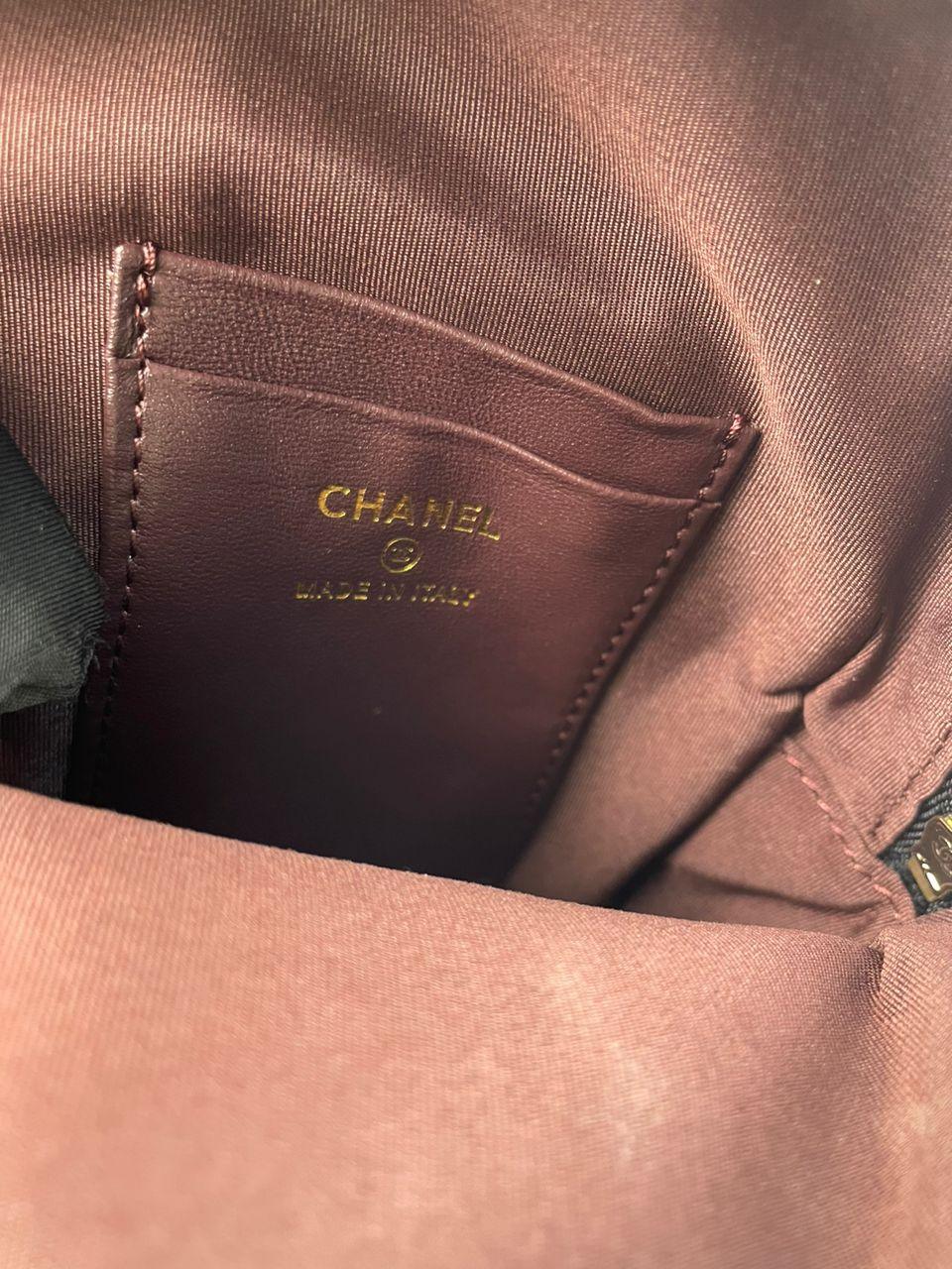 Chanel Kapitone Küçük CC Günlük Sırt Çantası Siyah Havyar Açık Altın Donanım - Glimmer of Luxury