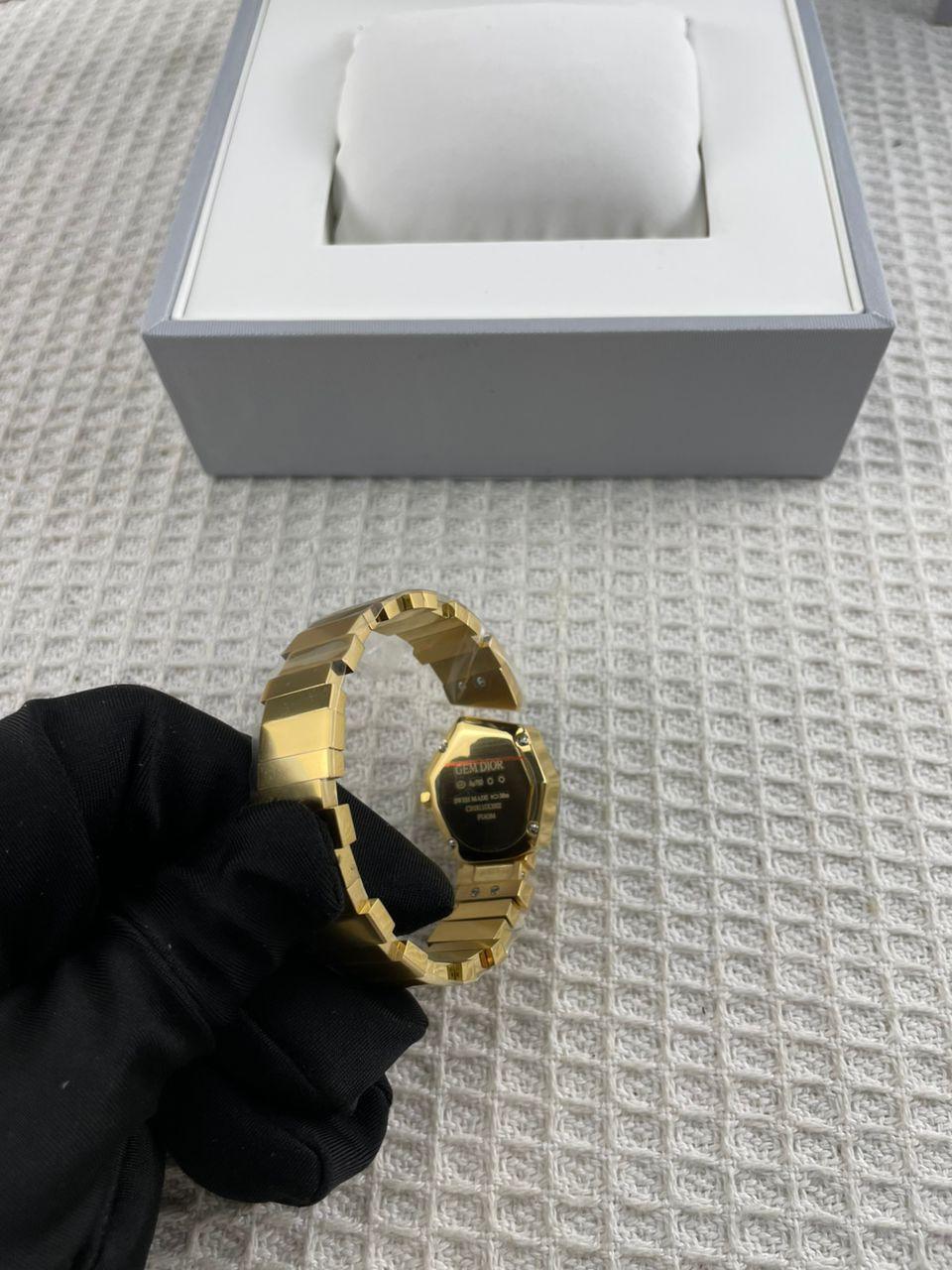 Gem Dior Kristal Kadın Saat - Glimmer of Luxury