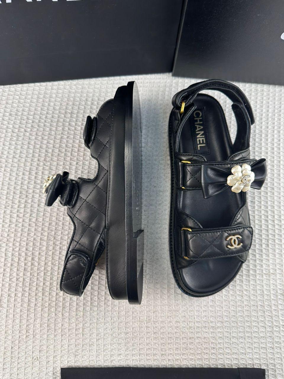 Chanel Günlük Stil Sokak Stili Sade Deri Parti Stili Sandalet - Glimmer of Luxury