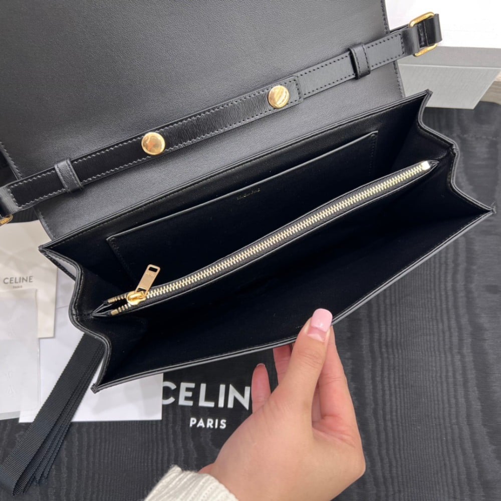 Celine Trapeze Triomphe 26.2cm