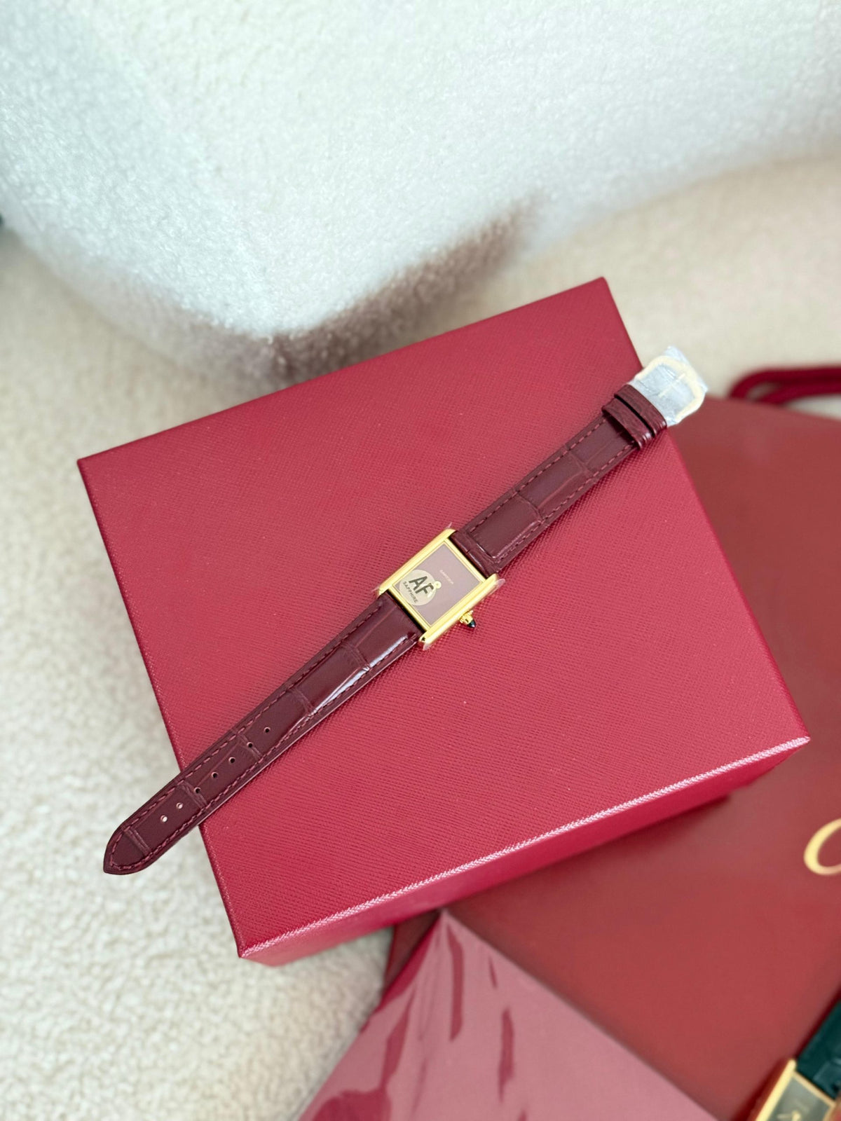 Cartier Tank Louis Kadran Sarı Altın