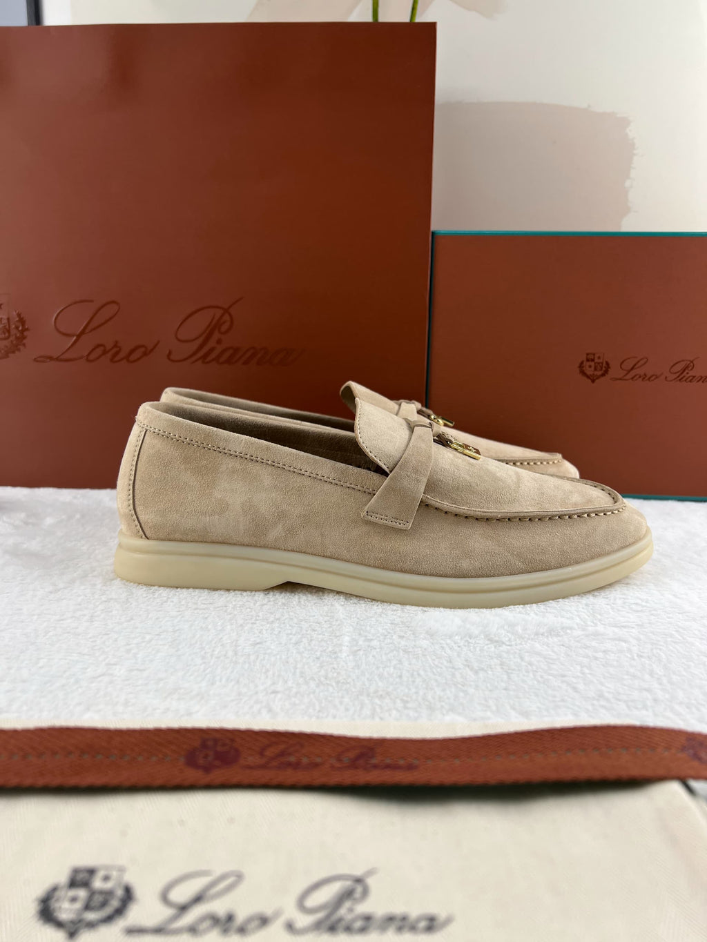 Loro Piana Yaz Büyüsü Yürüyüş Ayakkabısı - Kum Taşı - Glimmer of Luxury