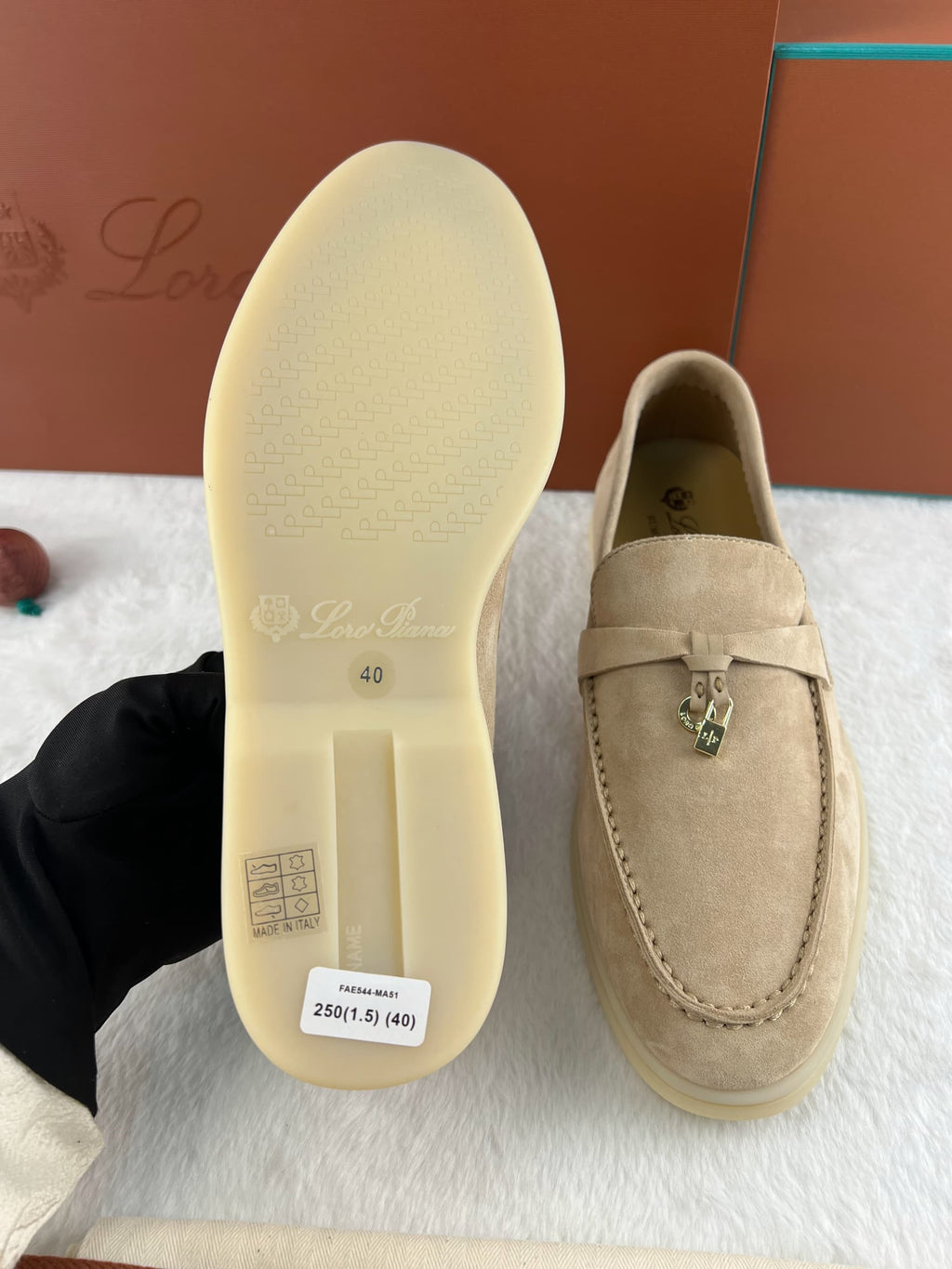 Loro Piana Yaz Büyüsü Yürüyüş Ayakkabısı - Kum Taşı - Glimmer of Luxury