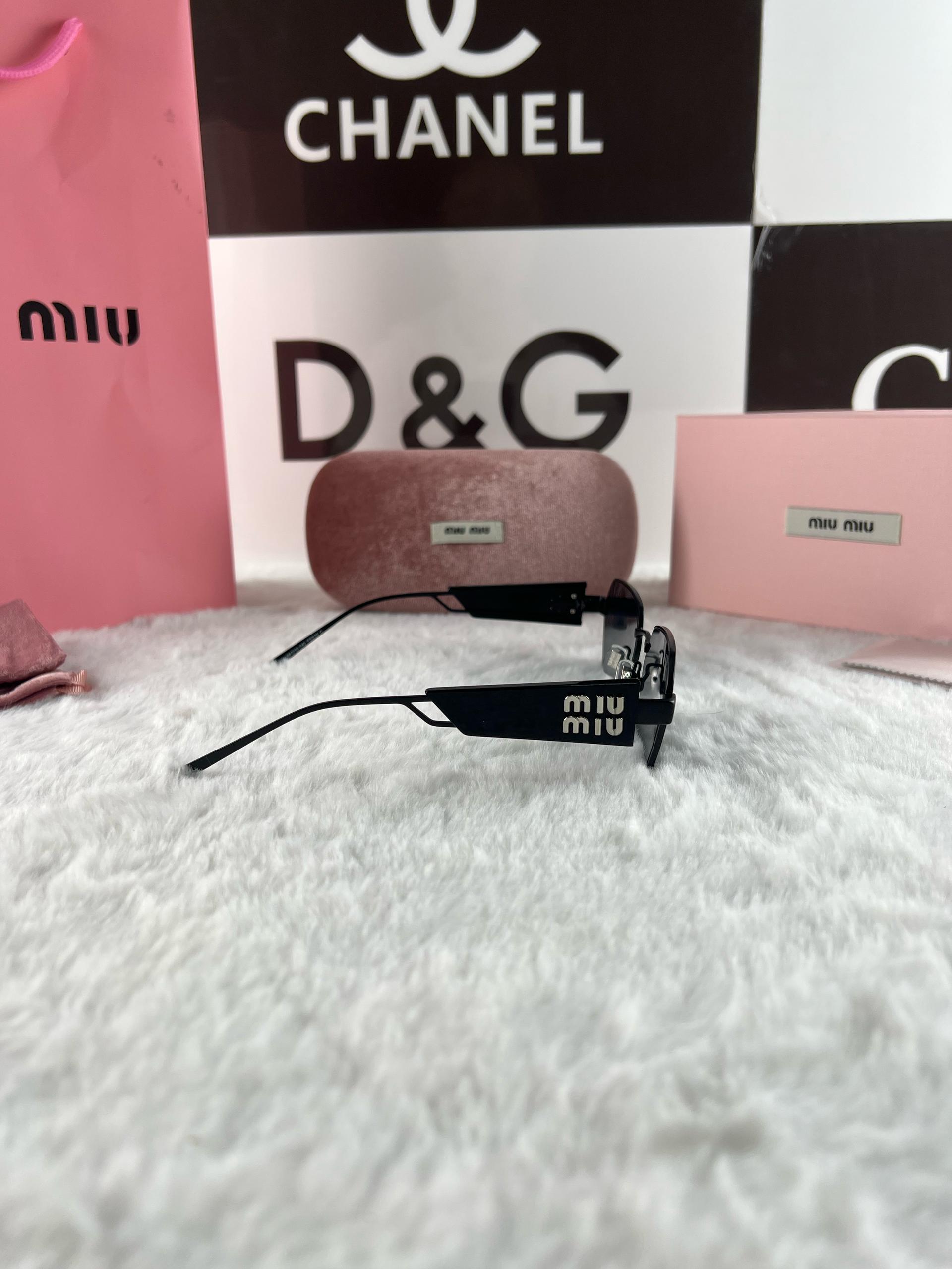 Siyah Kedi Gözü Güneş Gözlüğü - Glimmer of Luxury