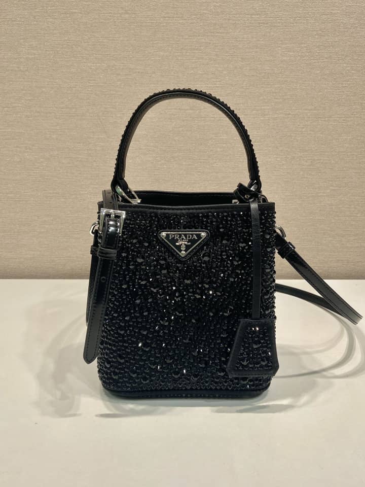 Prada Panier Kristalli Saten Çanta