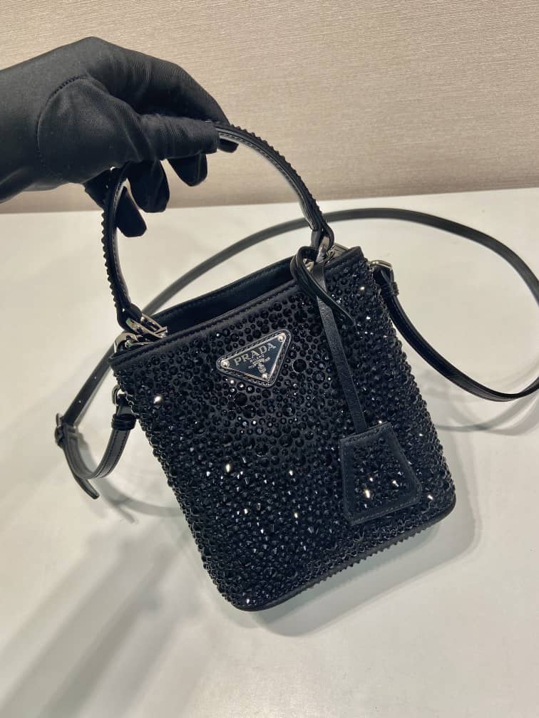 Prada Panier Kristalli Saten Çanta