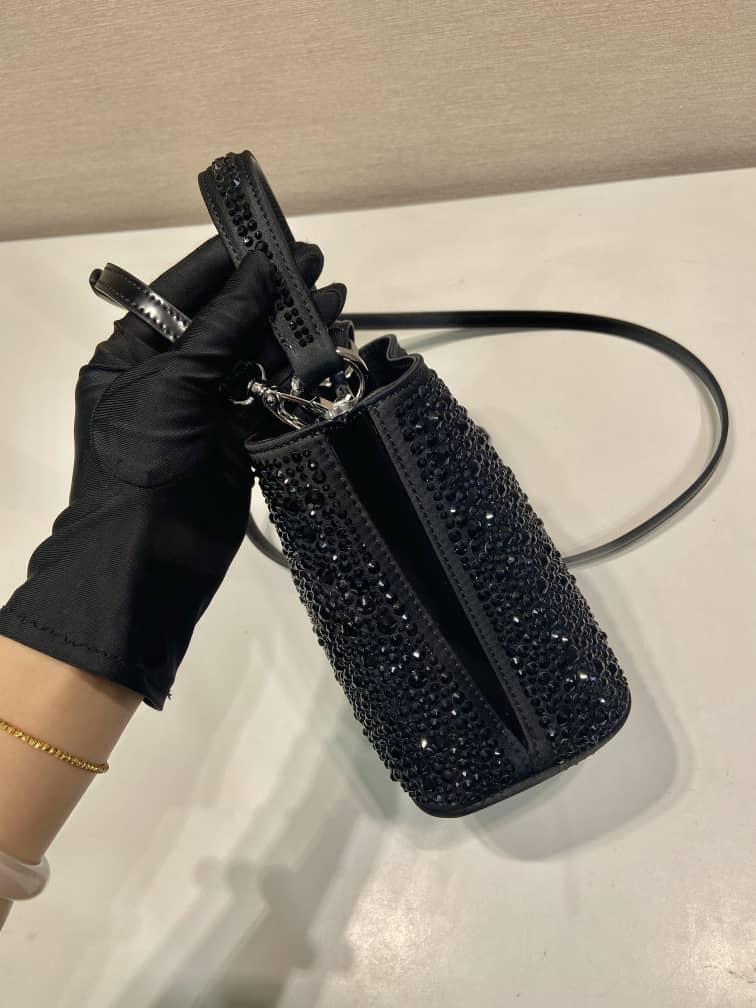 Prada Panier Kristalli Saten Çanta