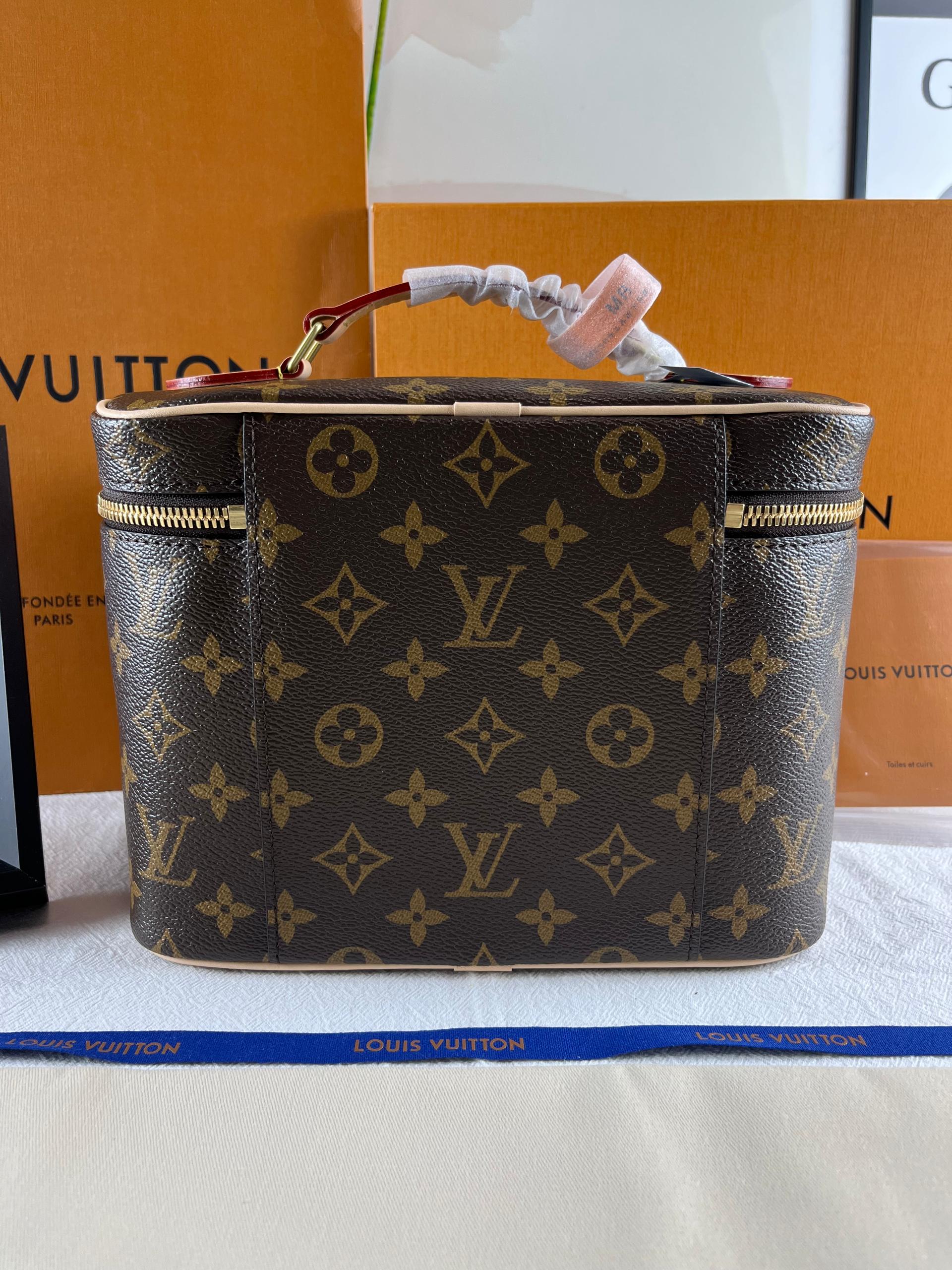 Louis Vuitton Monogram NICE Cosmetic Travel Bag