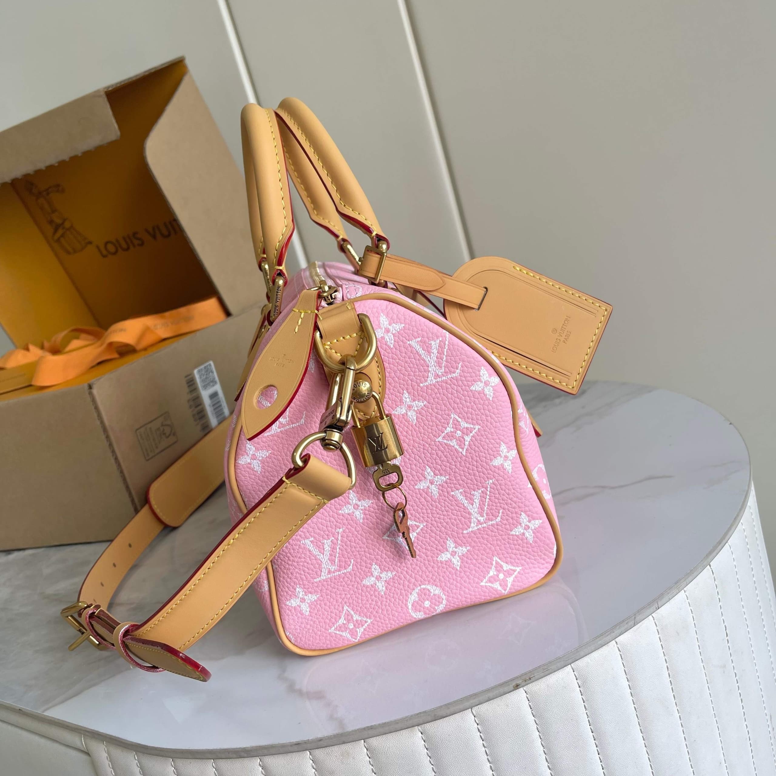 LV Speedy P9 Bandoulière 25