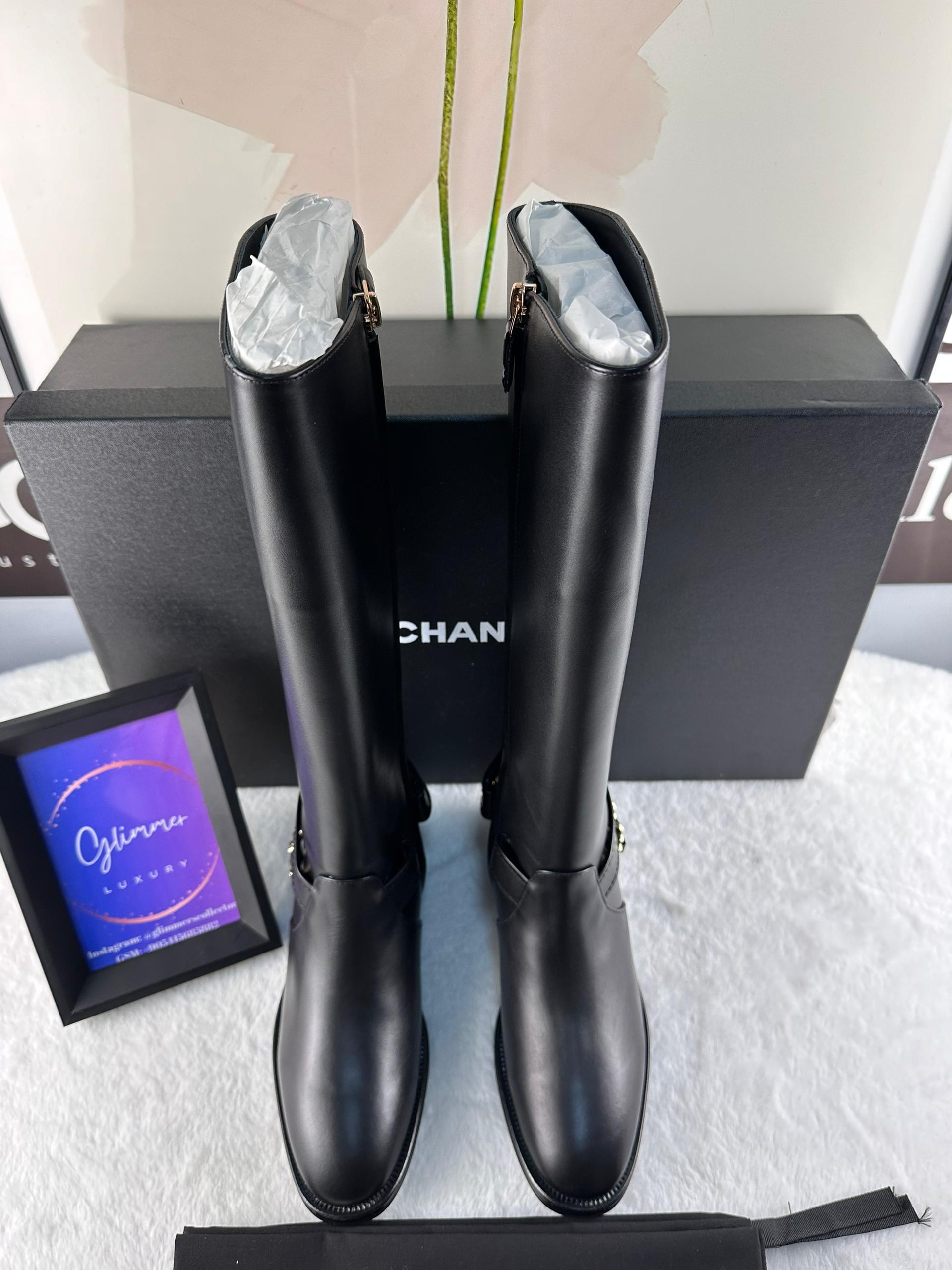 Chanel 24B Uzun Botlar - Glimmer of Luxury