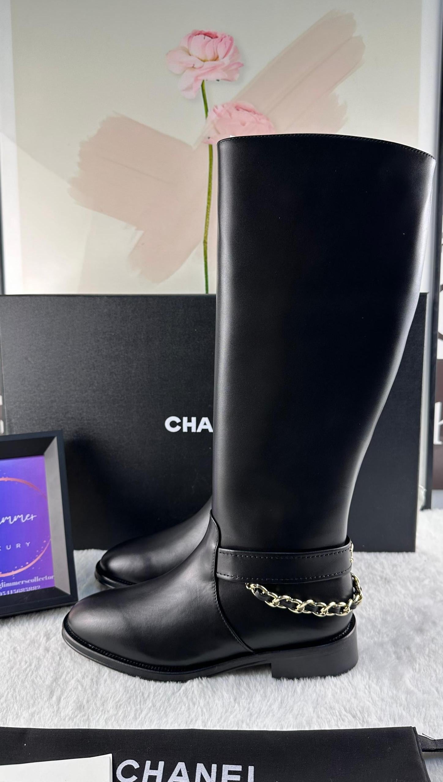 Chanel 24B Uzun Botlar - Glimmer of Luxury