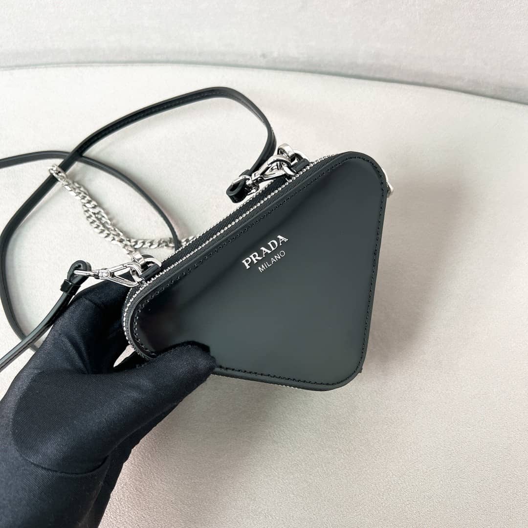 Prada Kristal Süslemeli Mini Kese