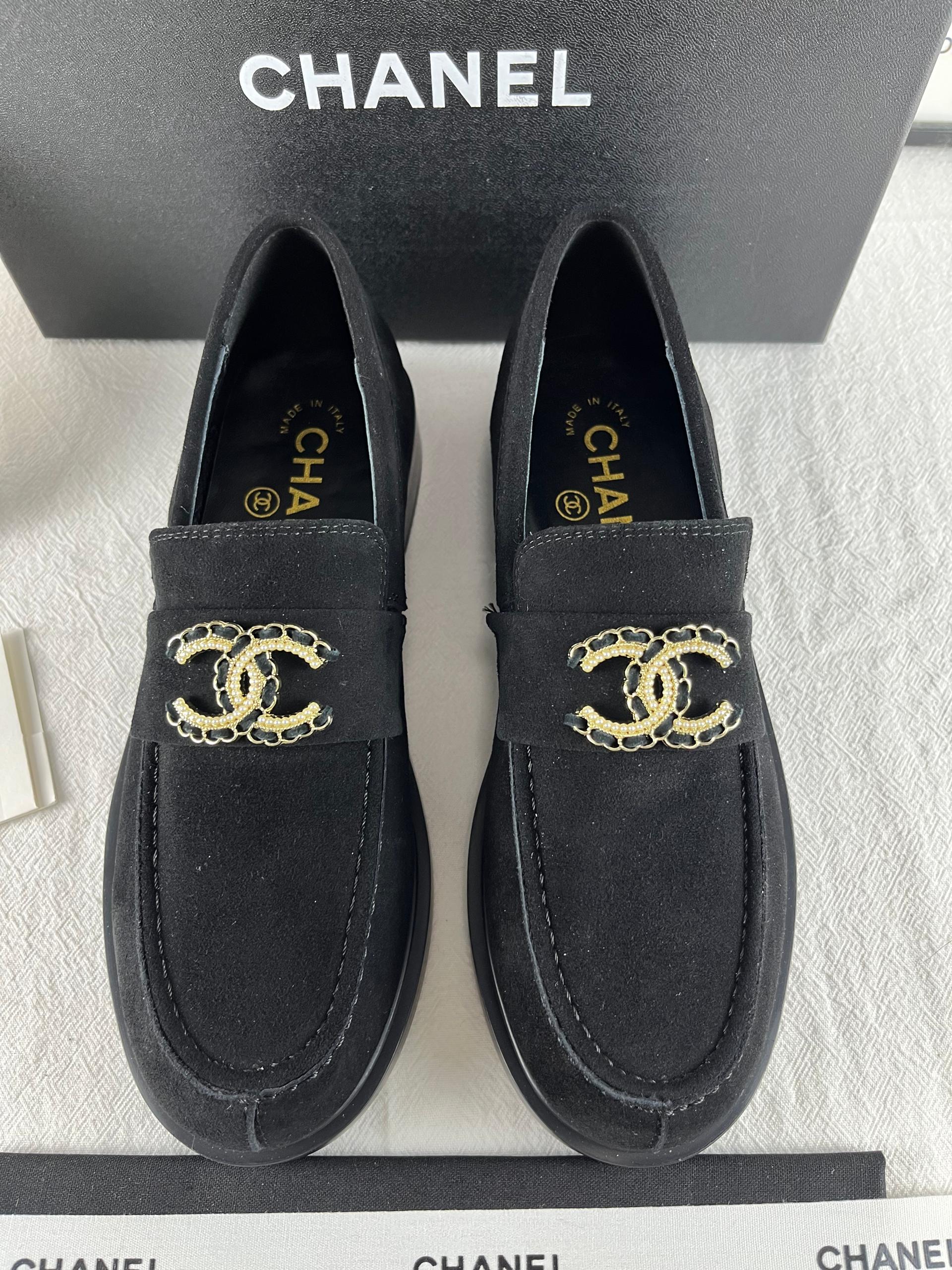 Chanel 2024/25 Art Professions Moccasin Suede Kids Leather Black