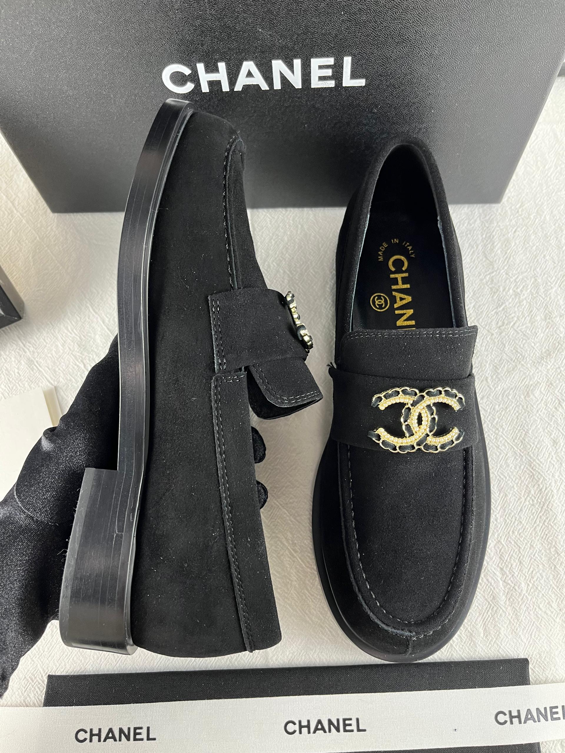 Chanel 2024/25 Art Professions Moccasin Suede Kids Leather Black