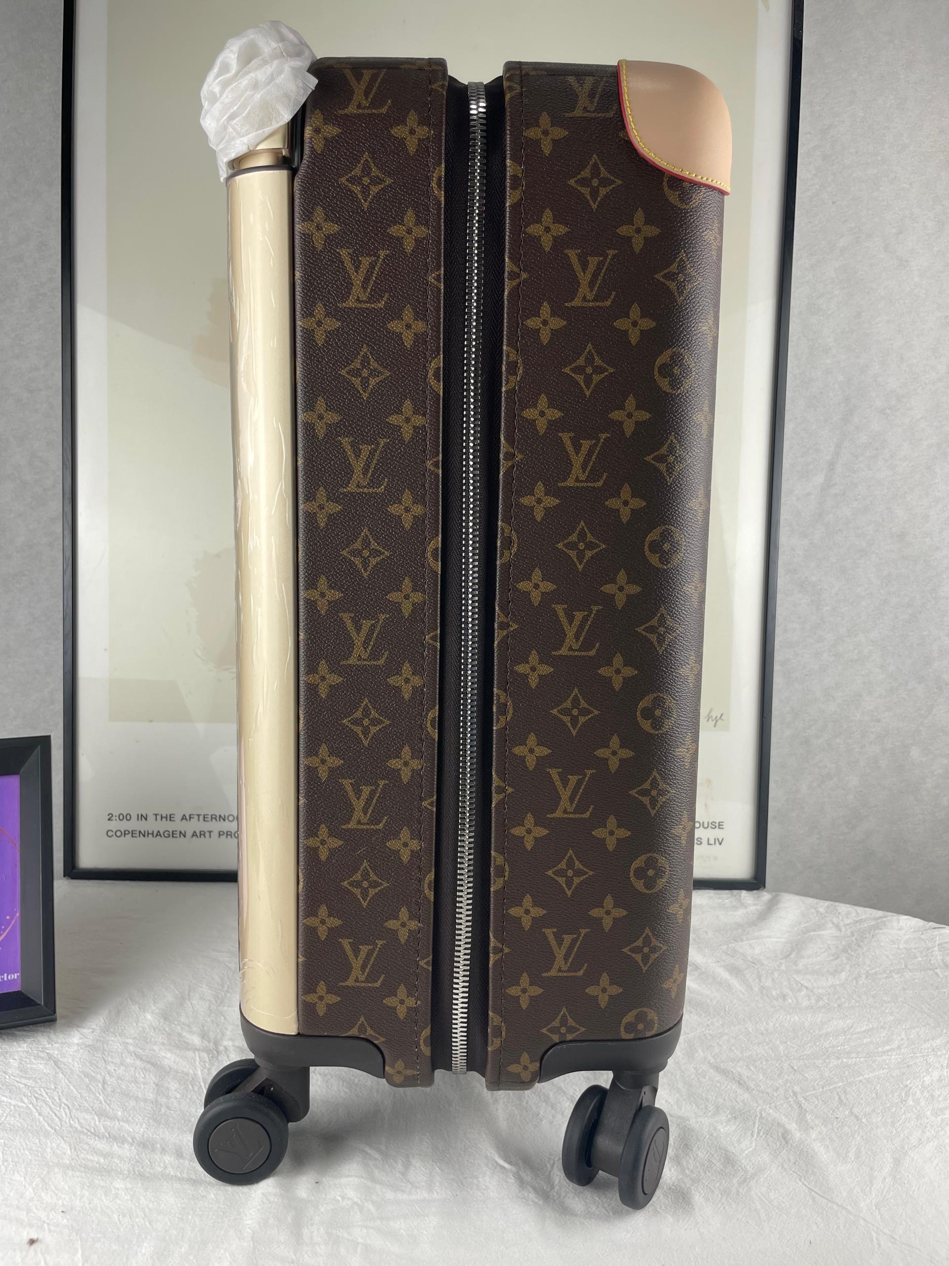 Louis Vuitton Horizon 55