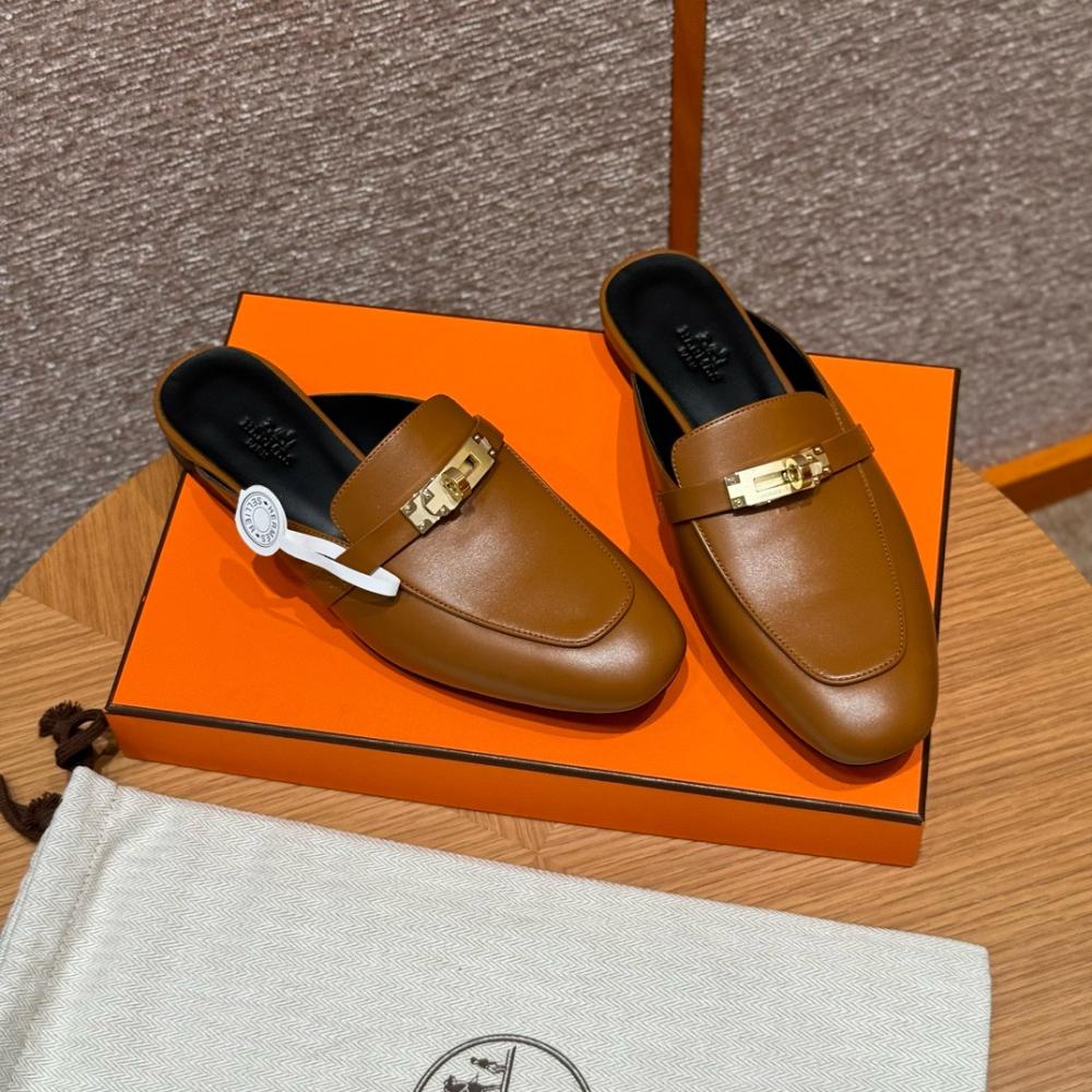 Hermès Oran Sandals Gray Argent