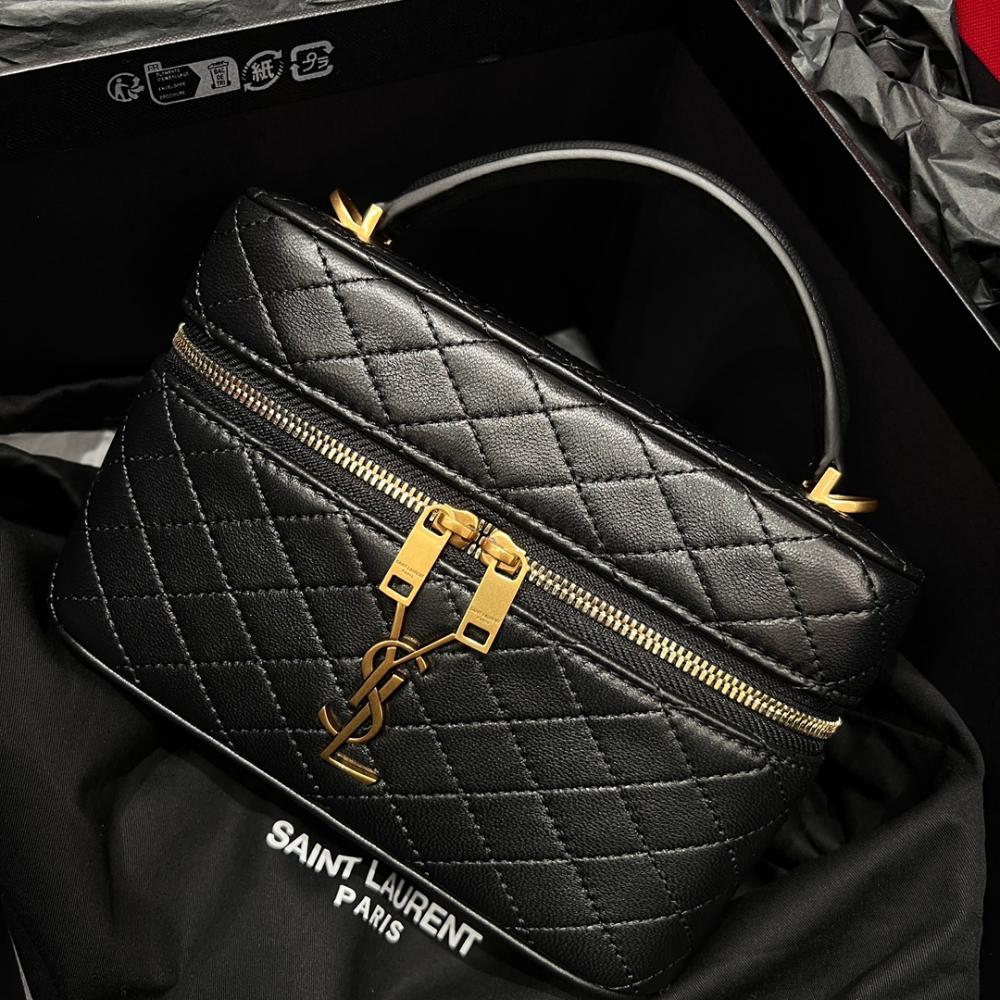 Saint Laurent Gaby Kuzu Derisinden Makyaj Çantası