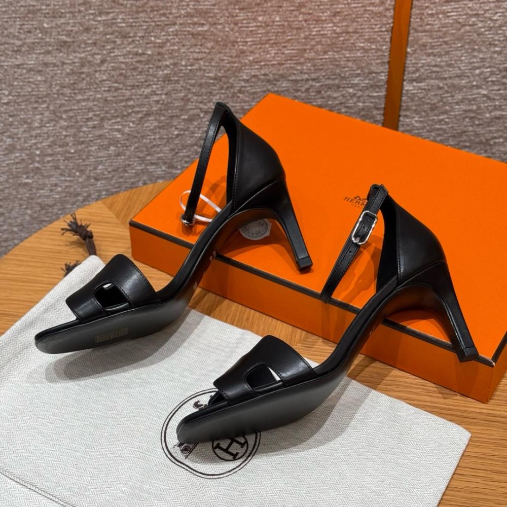 Hermès Oasis Sandals Black &amp; Argent Grey
