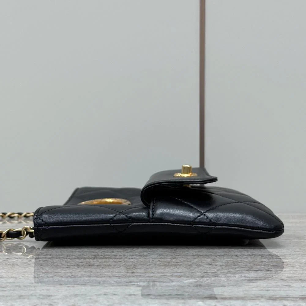 Chanel 24B Debriyaj - Glimmer of Luxury