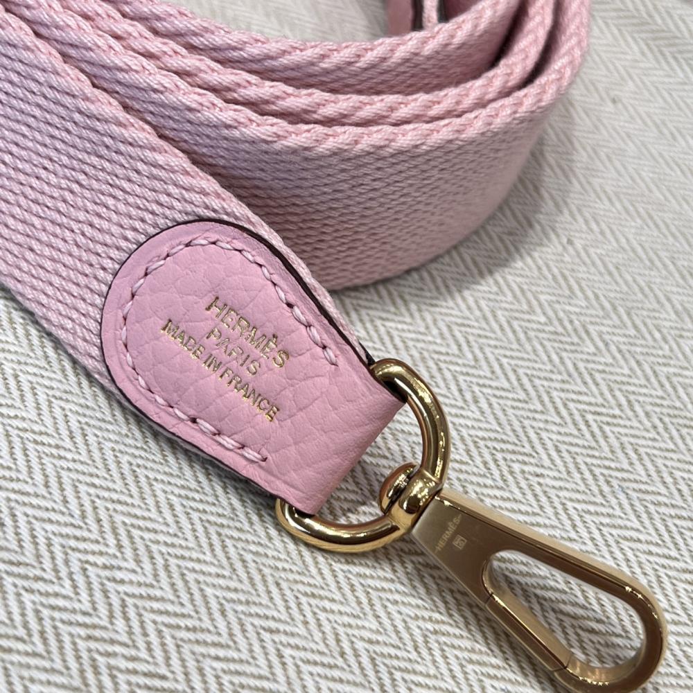 Hermès Evelyne 16cm Togo Leather Shoulder Bag