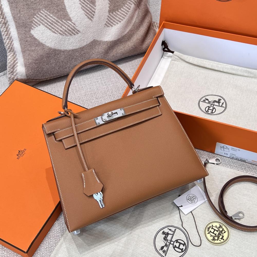 Hermès Kelly 25 Epsom Leather Horseshoe Stamp (HSS) Two-Tone Trench Coat with Palladium Hardware and Black (PHW)